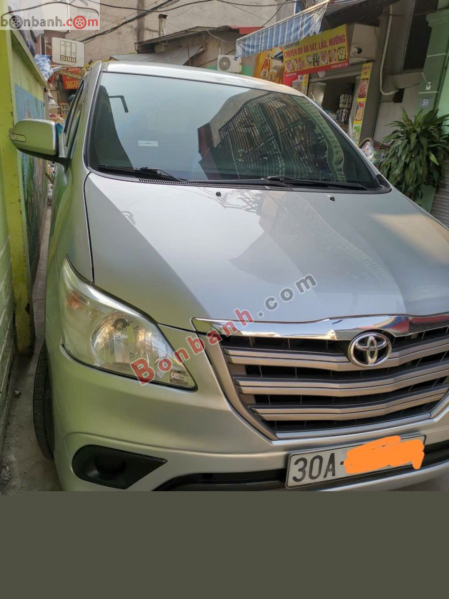2015 Toyota Innova 2.0E