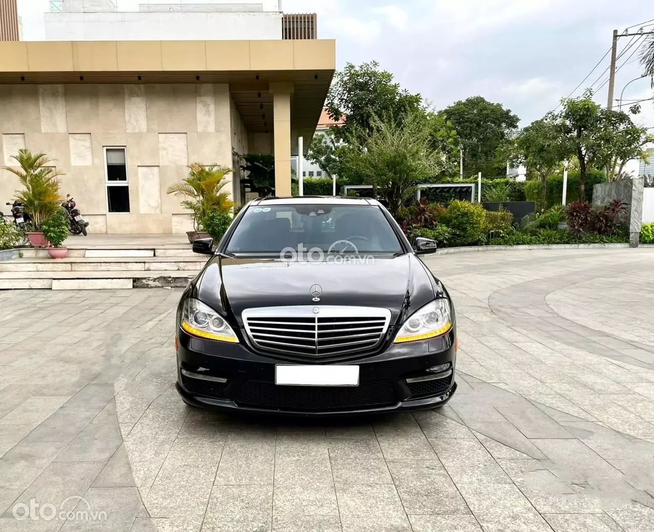 2010 Mercedes-Benz S63