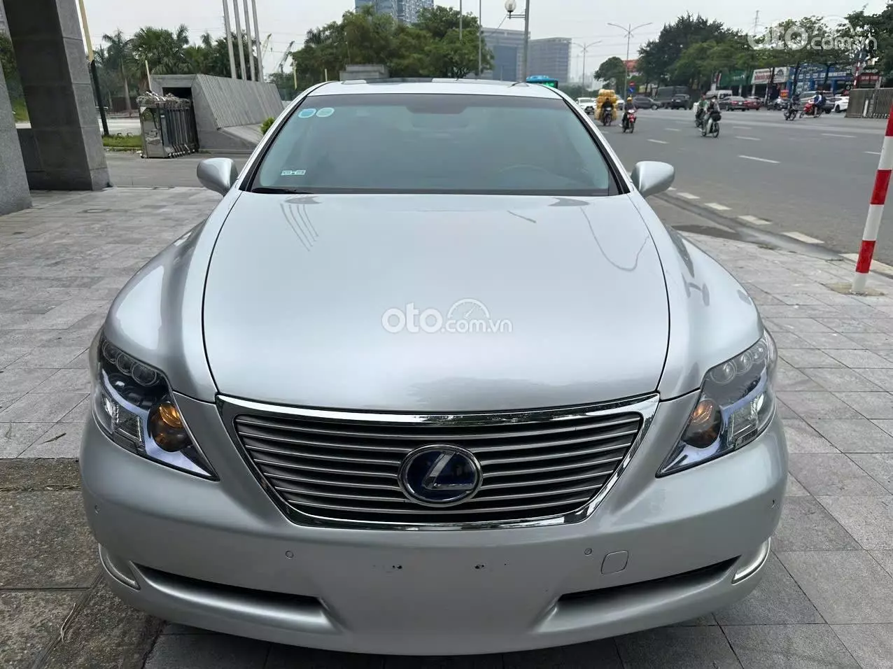 2008 Lexus LS 600 - ảnh nhỏ 3