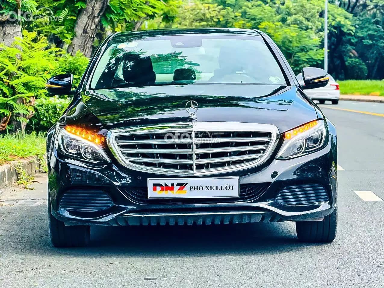 2016 Mercedes-Benz C250 Exclusive