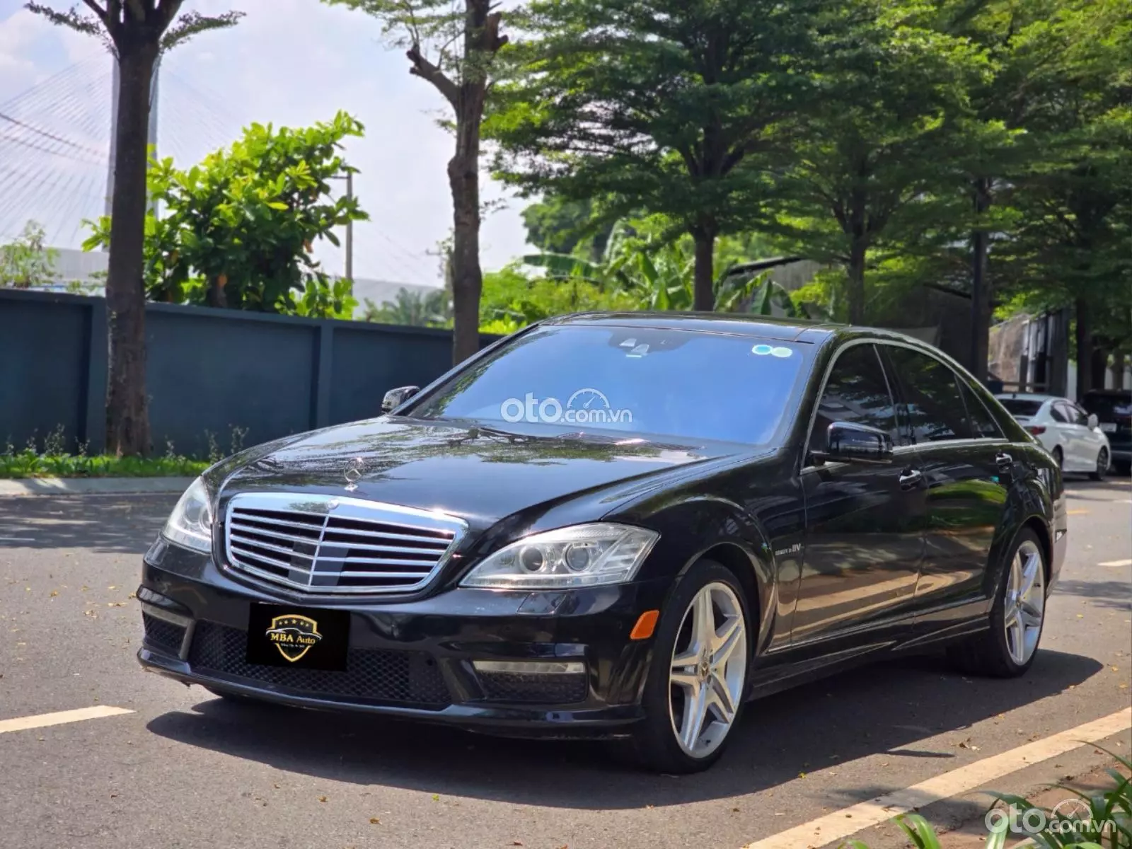 2011 Mercedes-Benz S63