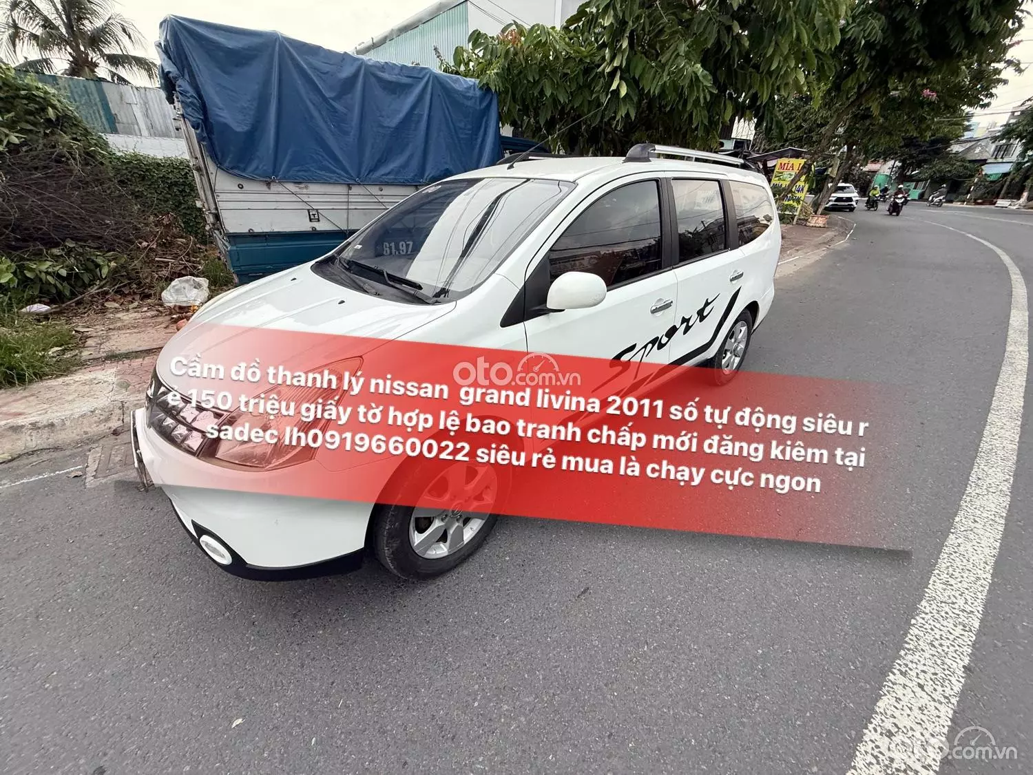2011 Nissan Livina 1.8 MT
