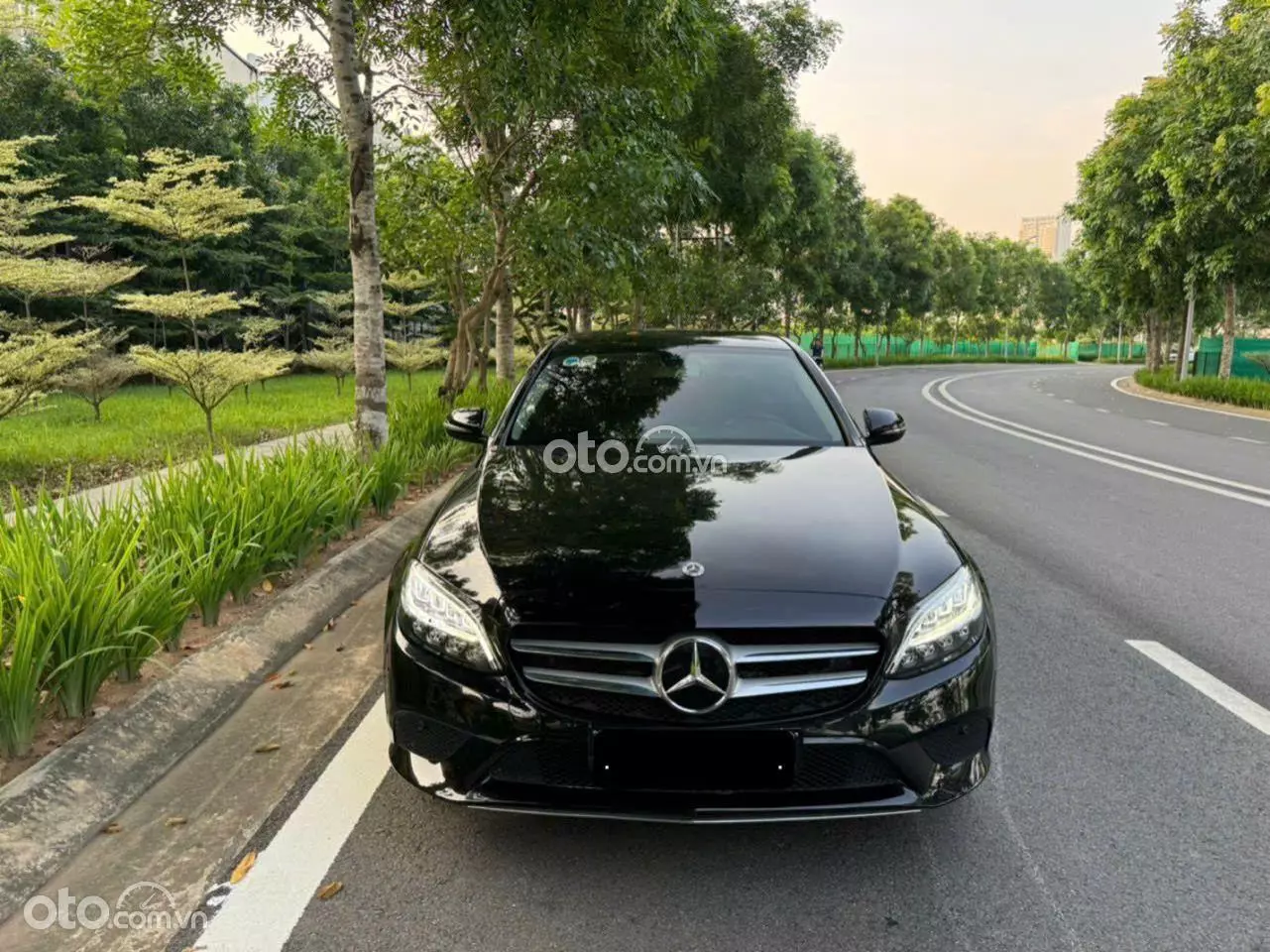 2020 Mercedes-Benz C180 AMG