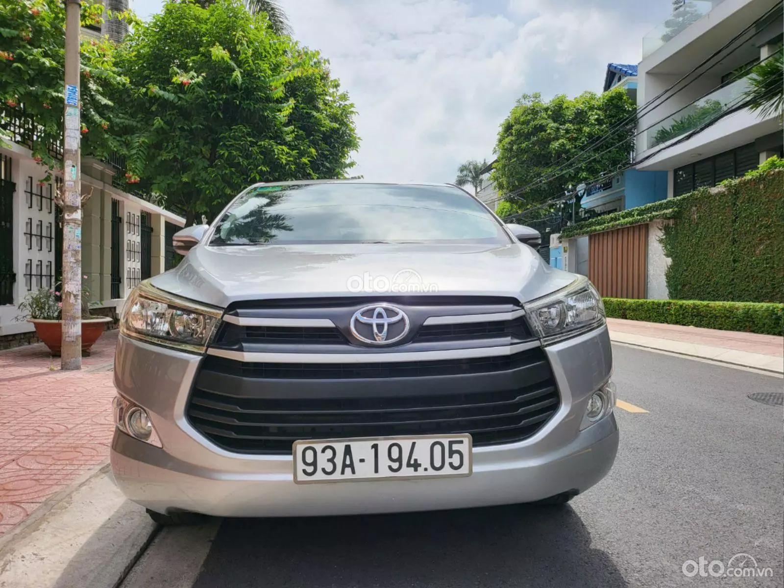 2020 Toyota Innova 2.0E
