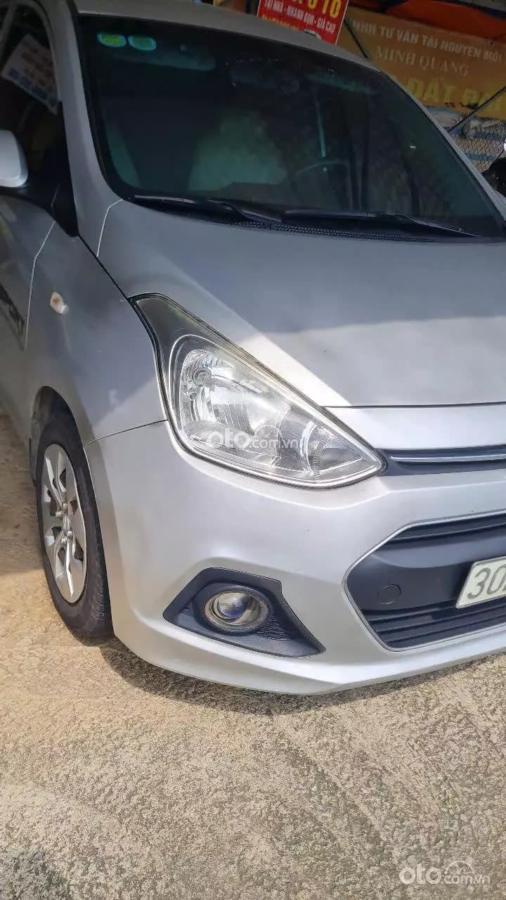2016 Hyundai Grand i10 Hatchback 1.2 MT Base - Image 1