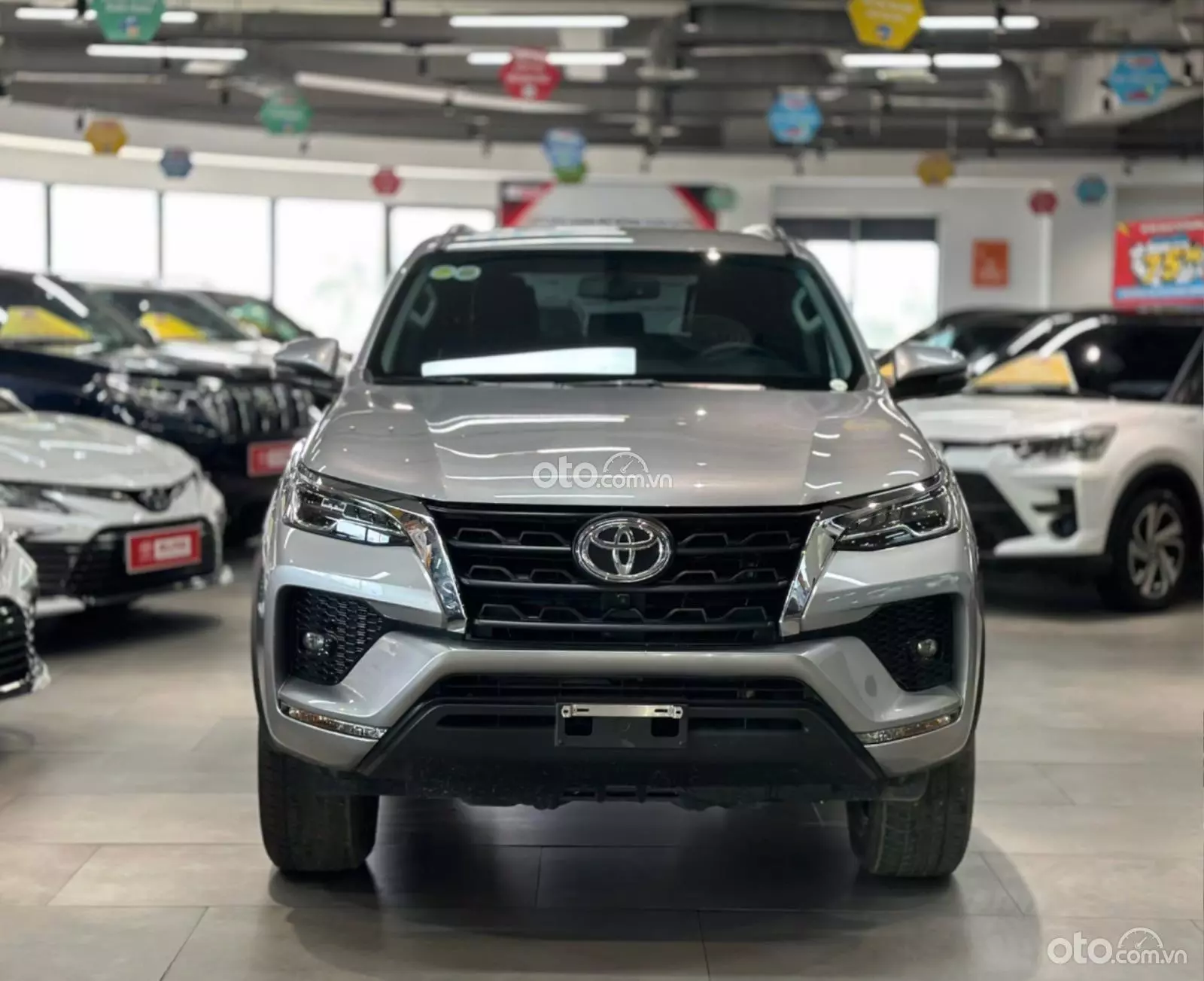 2022 Toyota Fortuner 2.7 V 4X2 AT