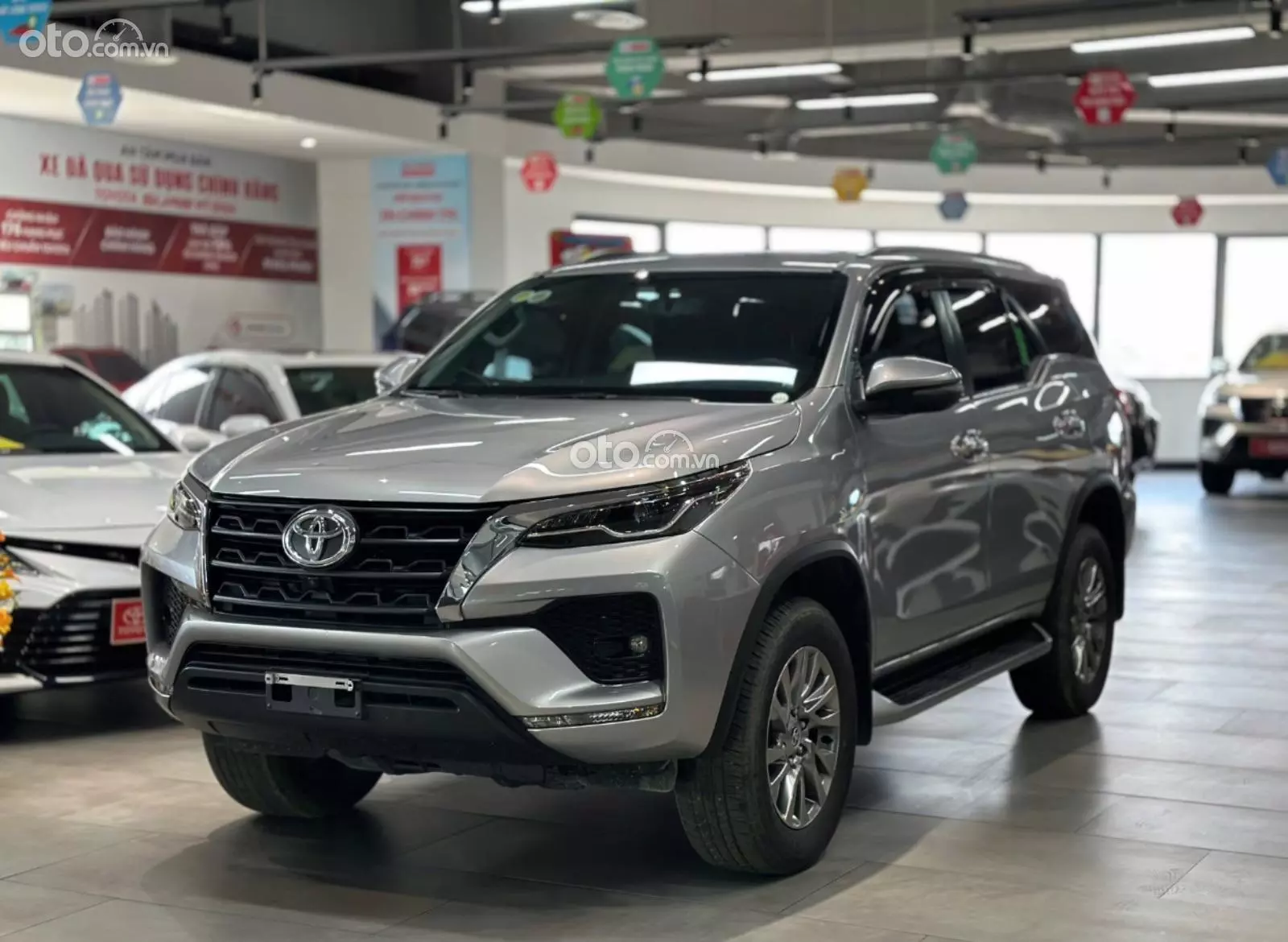 2022 Toyota Fortuner 2.7 V 4X2 AT - ảnh nhỏ 2
