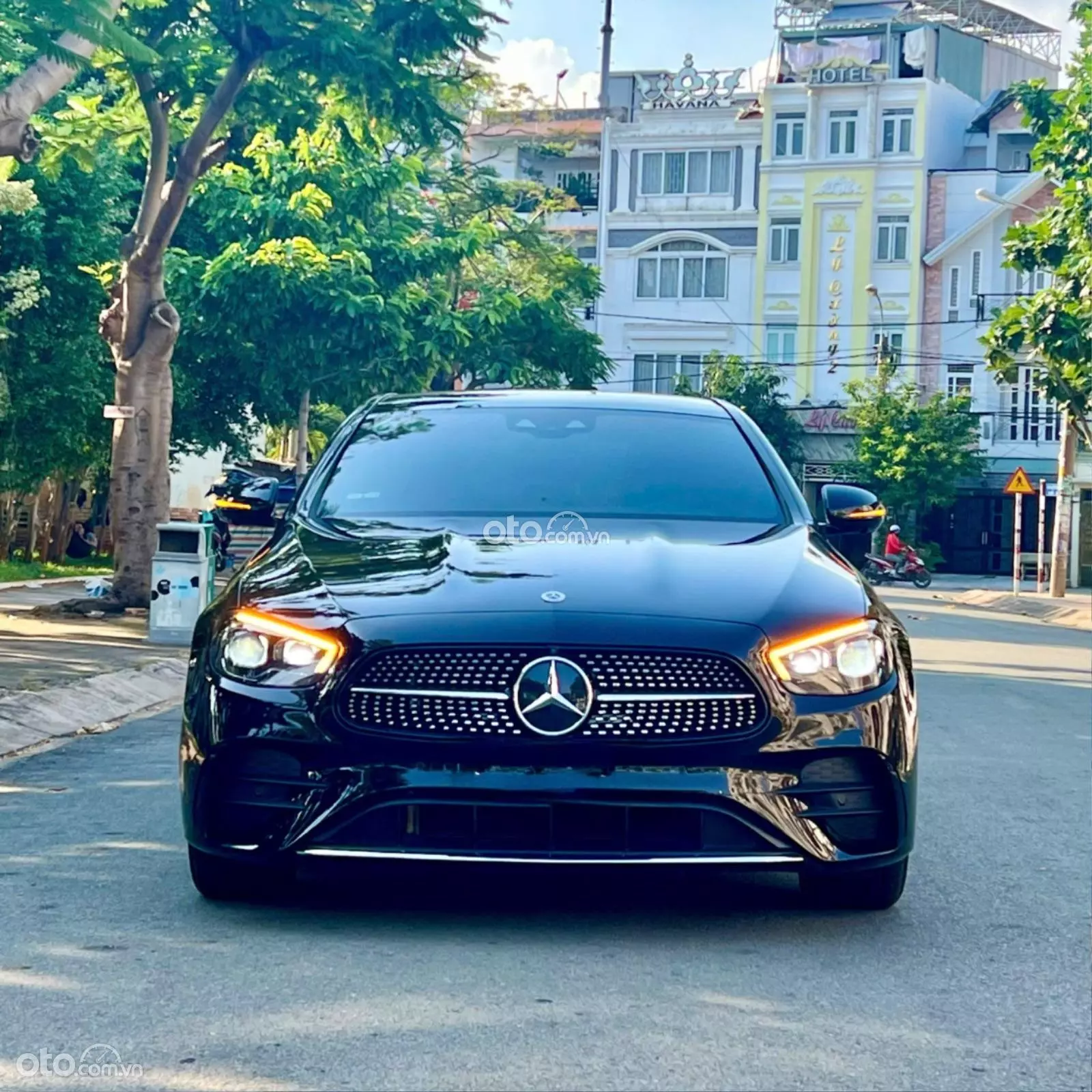 2021 Mercedes-Benz E300 AMG