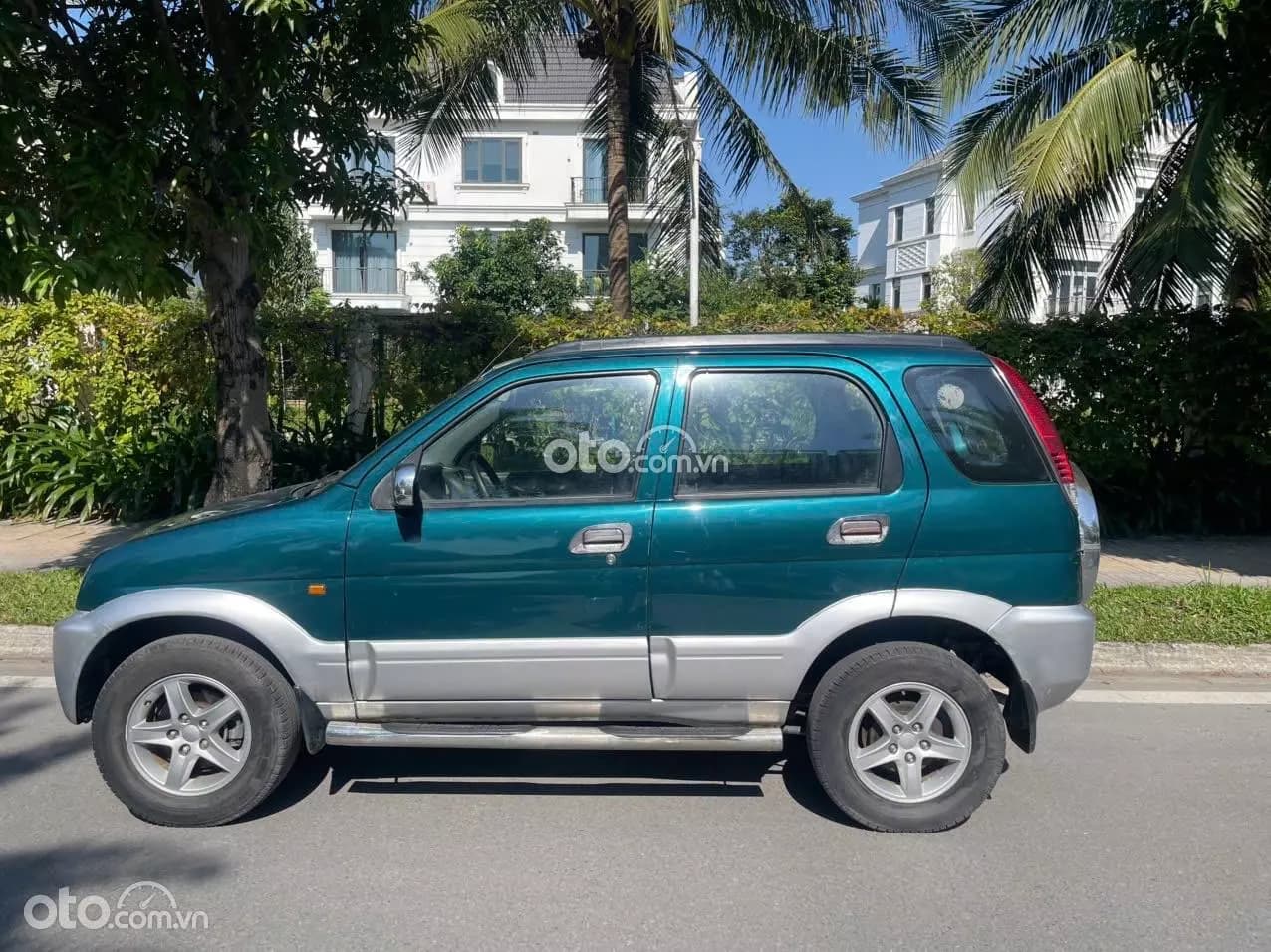 2004 Daihatsu Terios