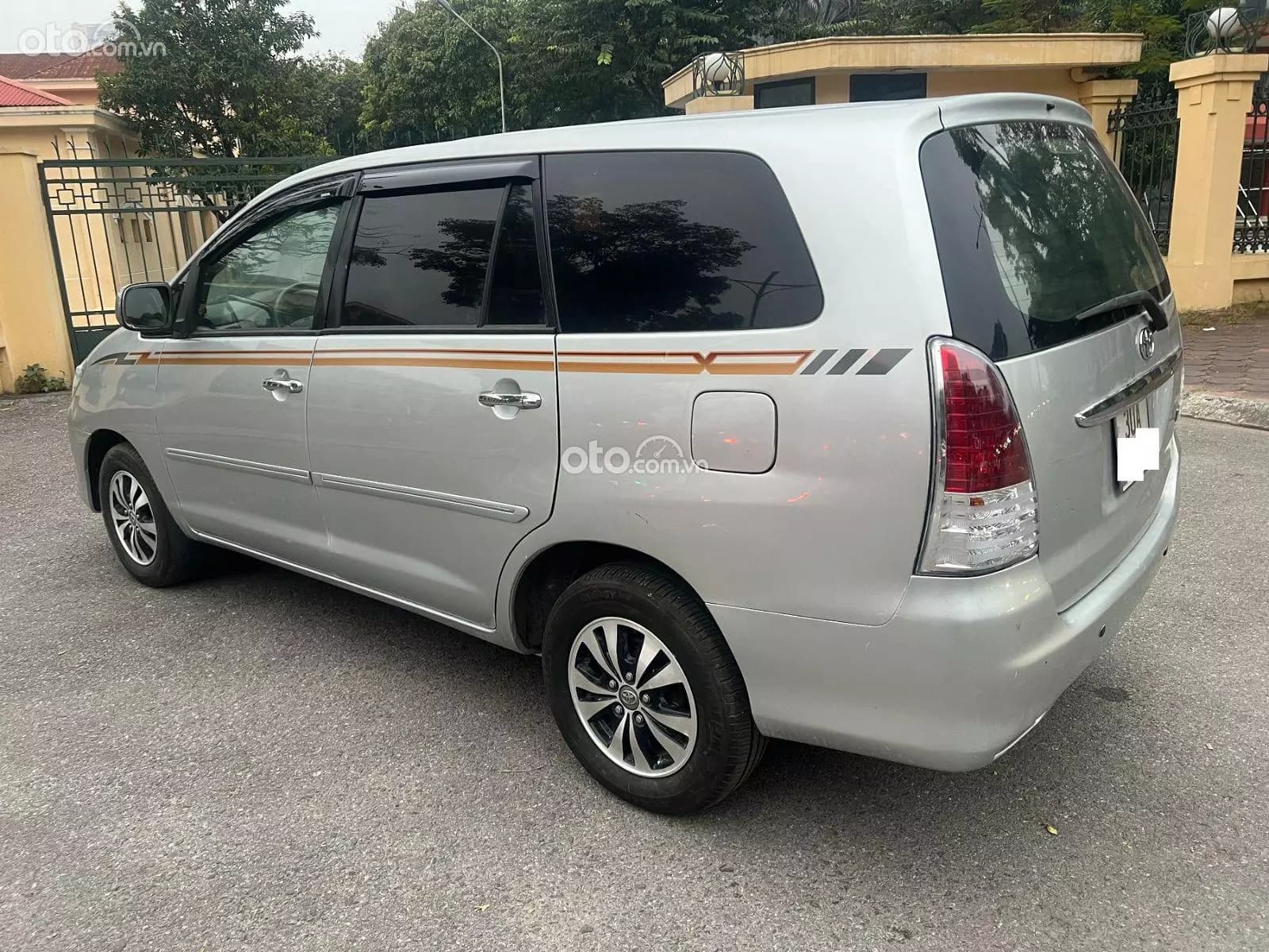 Thumbnail 5