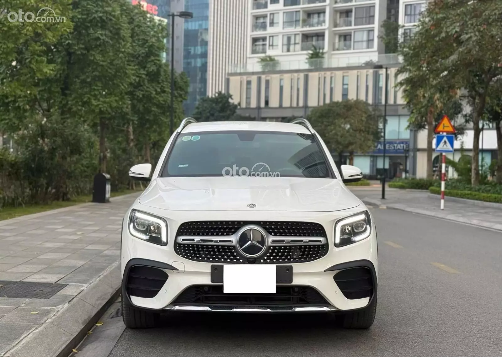 2021 Mercedes-Benz GLB 200 AMG