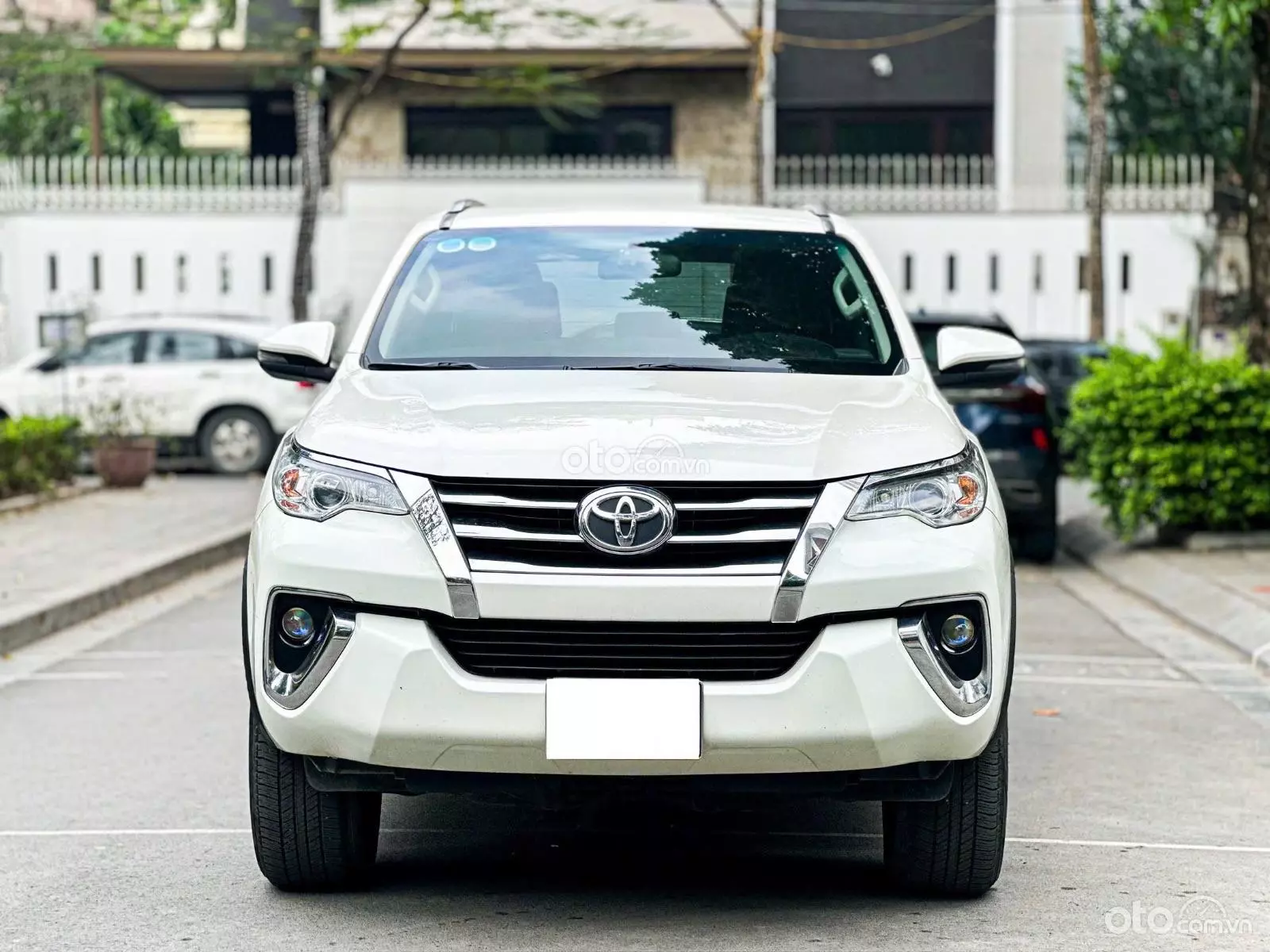 2020 Toyota Fortuner 2.4G 4x2 AT