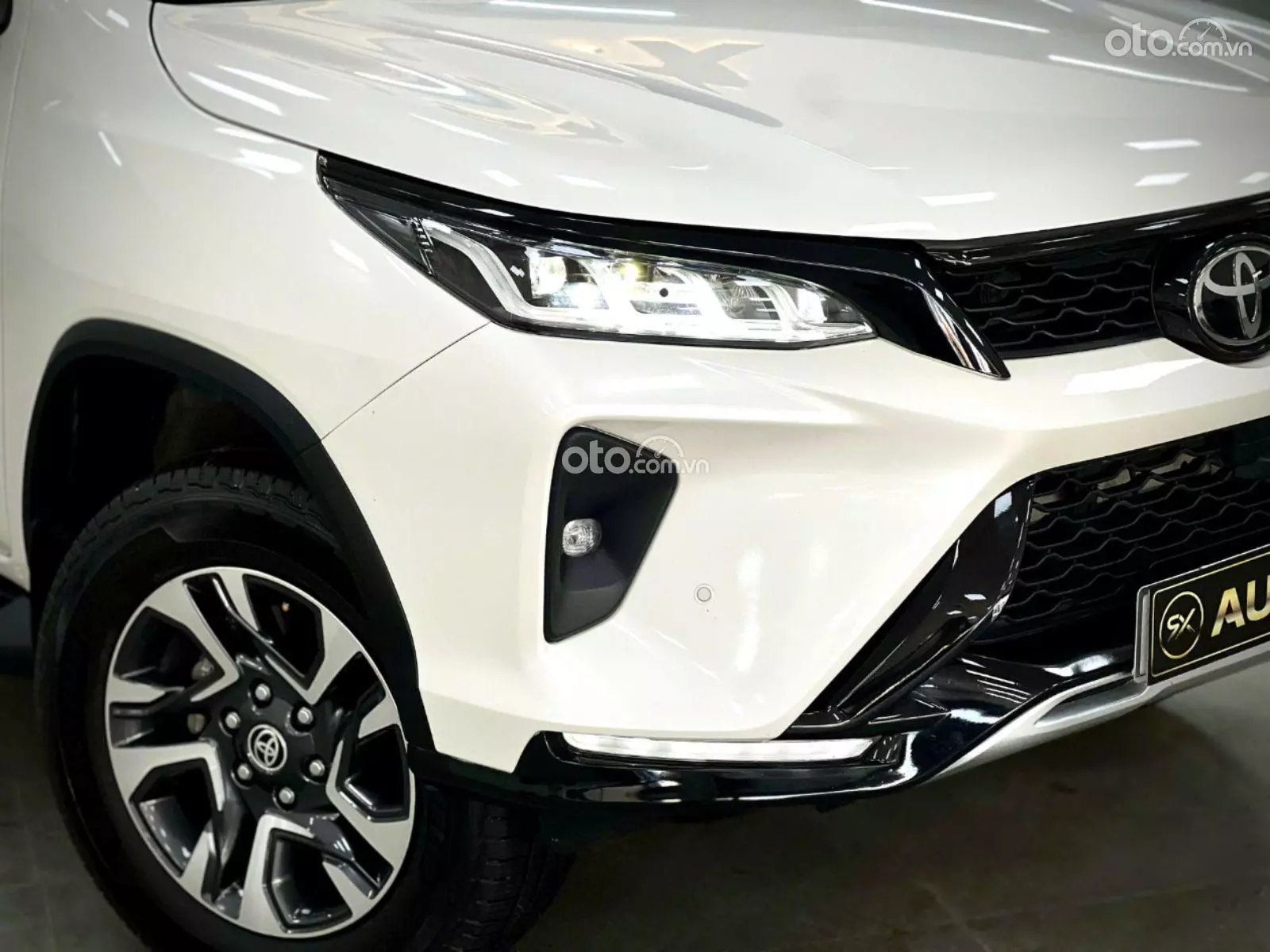 Thumbnail 5