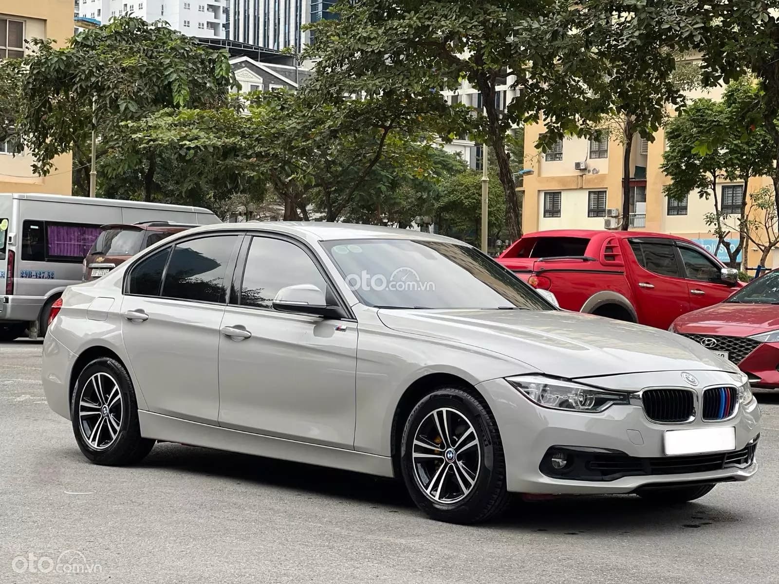 2015 BMW 320i