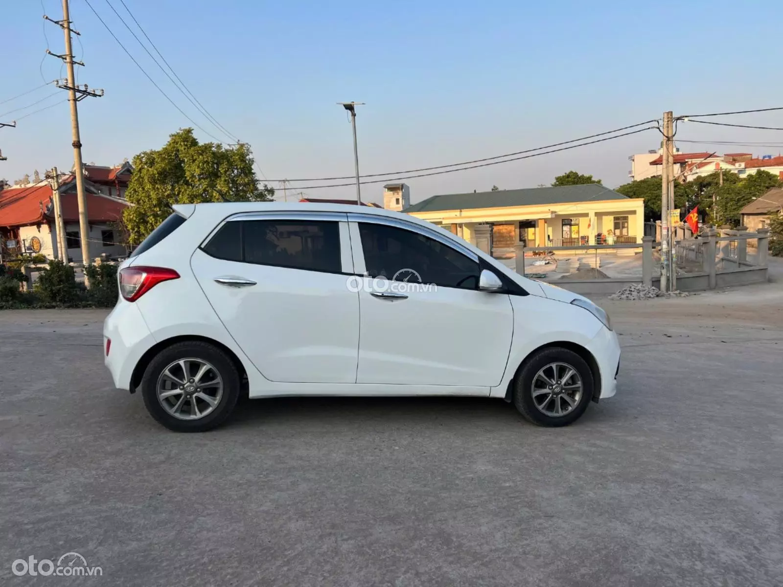 2015 Hyundai Grand i10 - Image 1