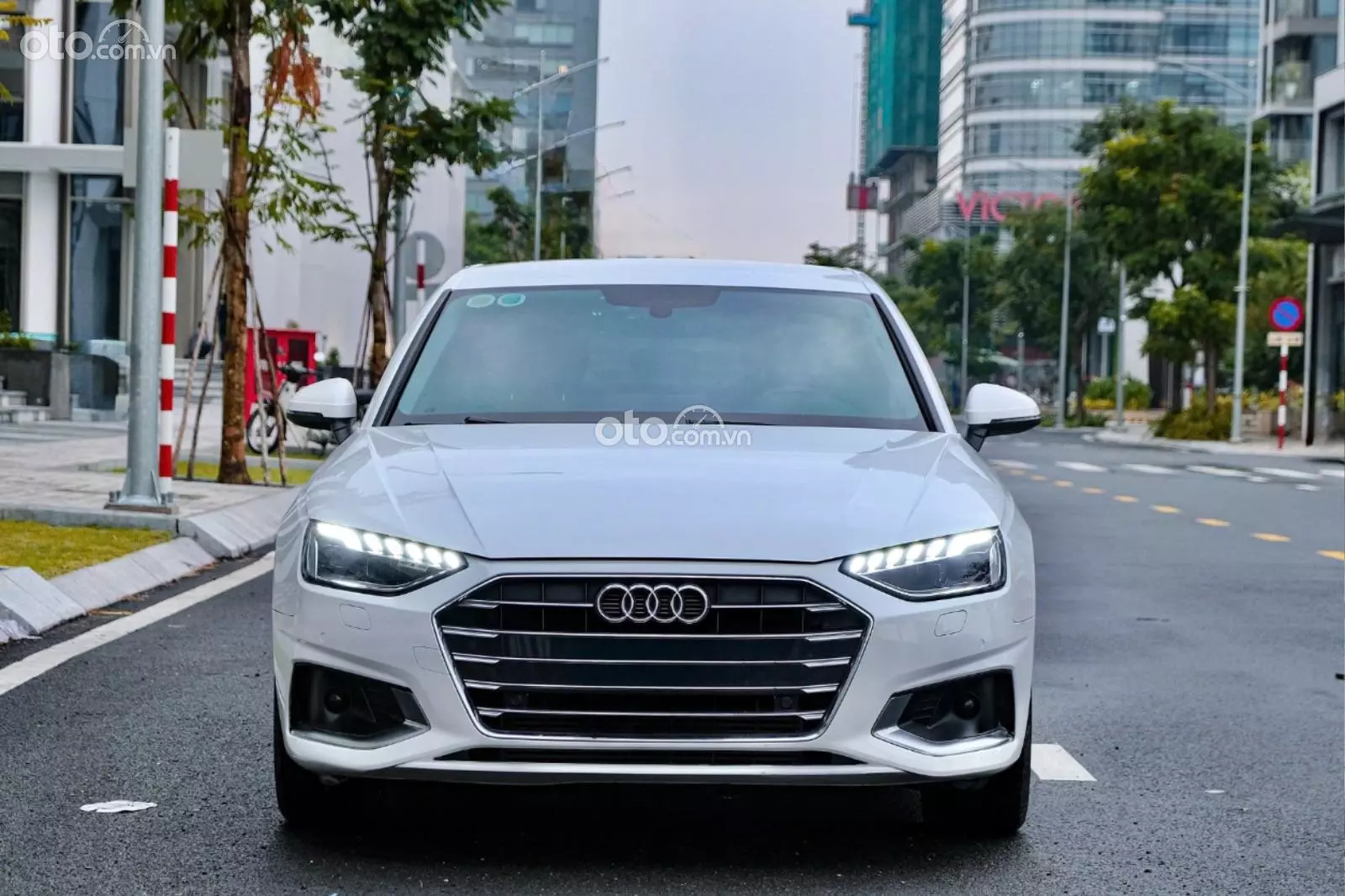 2020 Audi A4 40 TFSI Advanced