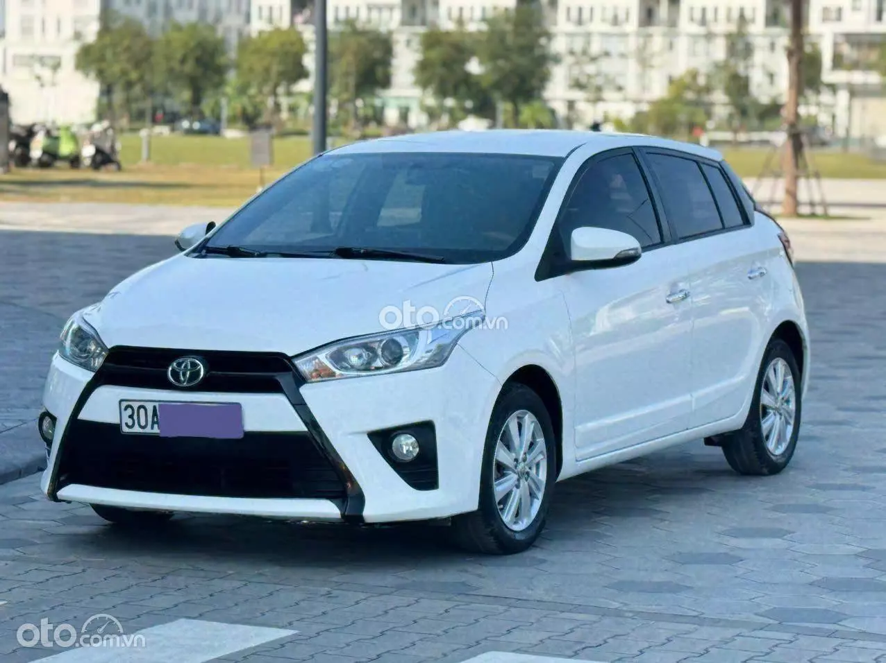 2014 Toyota Yaris 1.3E - Image 1