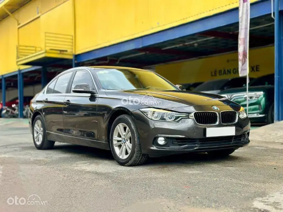 2016 BMW 320i Executive