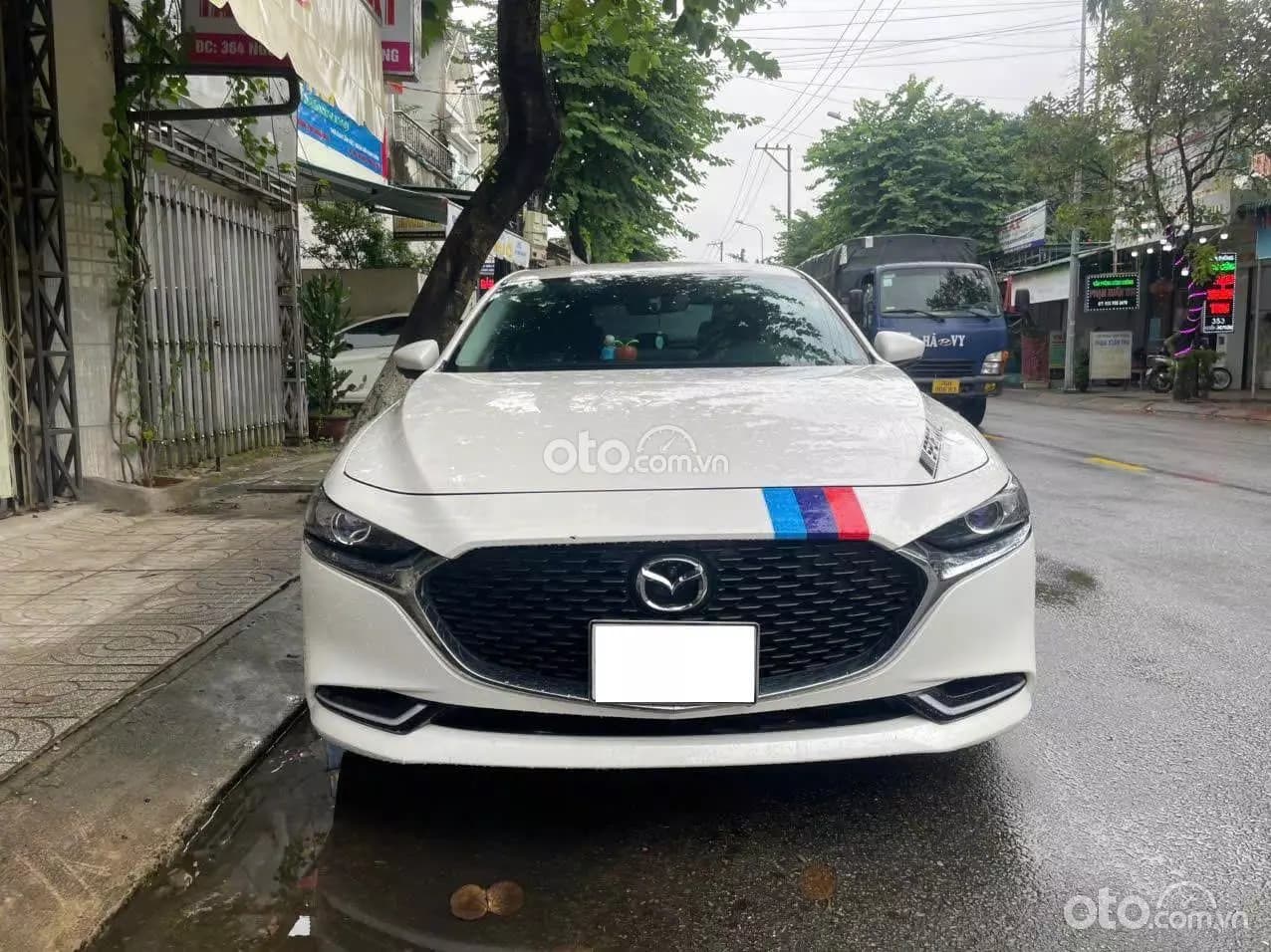 2022 Mazda 3 Sedan 1.5L Luxury - Image 1