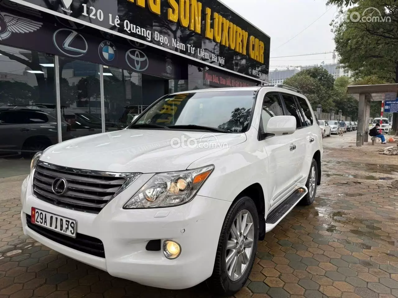 2010 Lexus LX 570 Super Sport