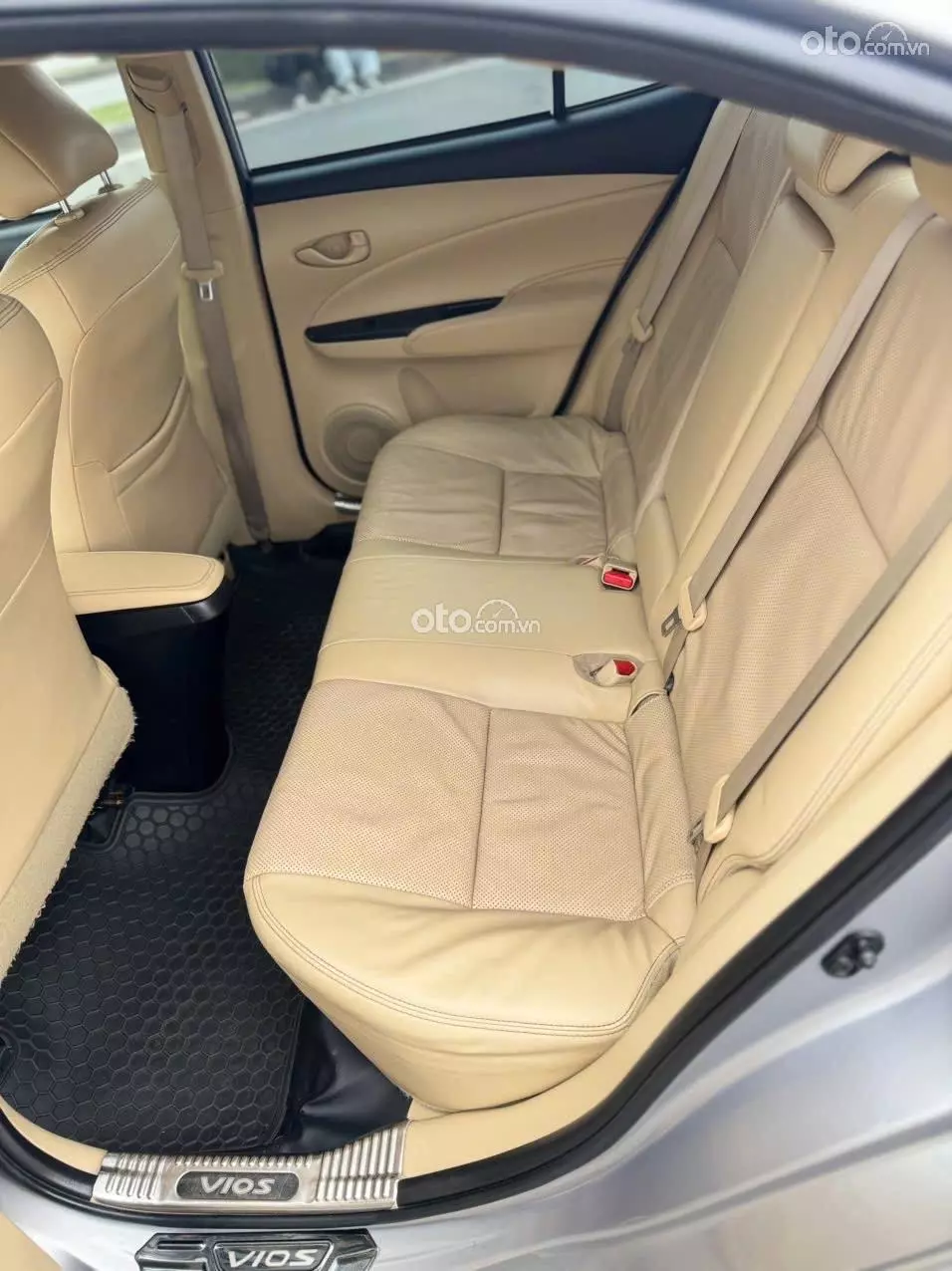 Thumbnail 10