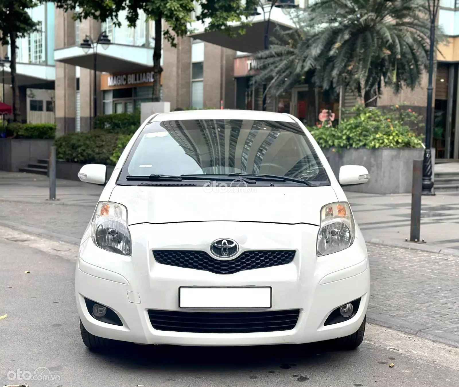 2010 Toyota Yaris 1.3G