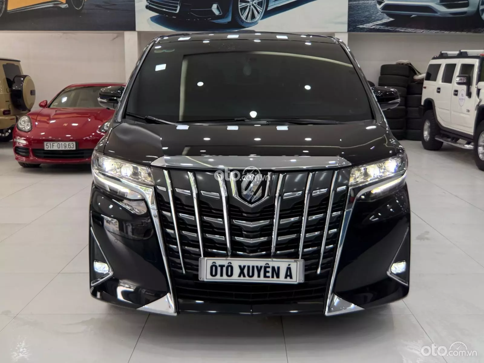 2019 Toyota Alphard Executive Lounge
