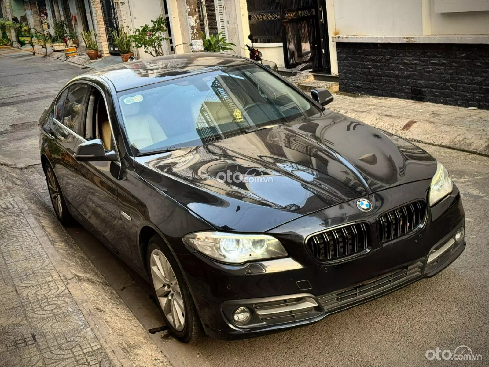 2016 BMW 520i Luxury Line