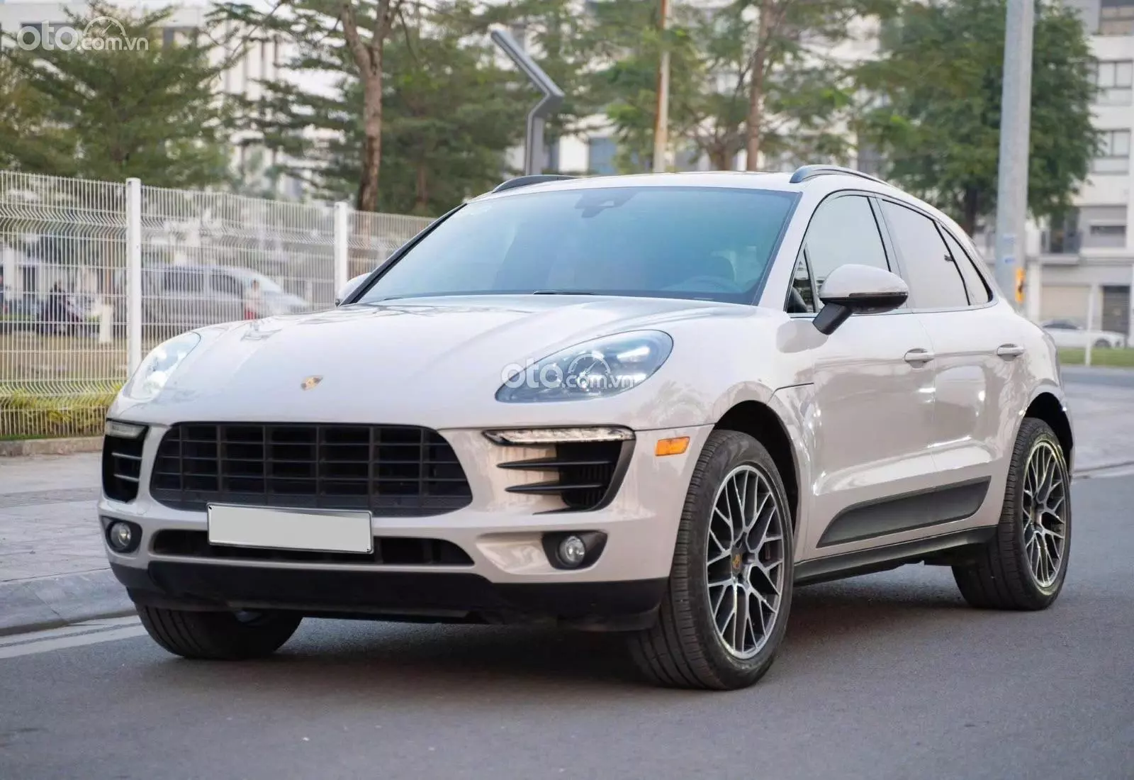 2017 Porsche Macan S