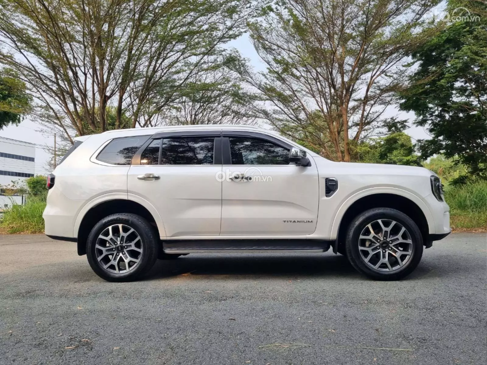 2022 Ford Everest Titanium 2.0 AT 4x2 - ảnh nhỏ 10