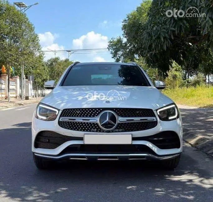 2022 Mercedes-Benz GLC 300 4Matic V1