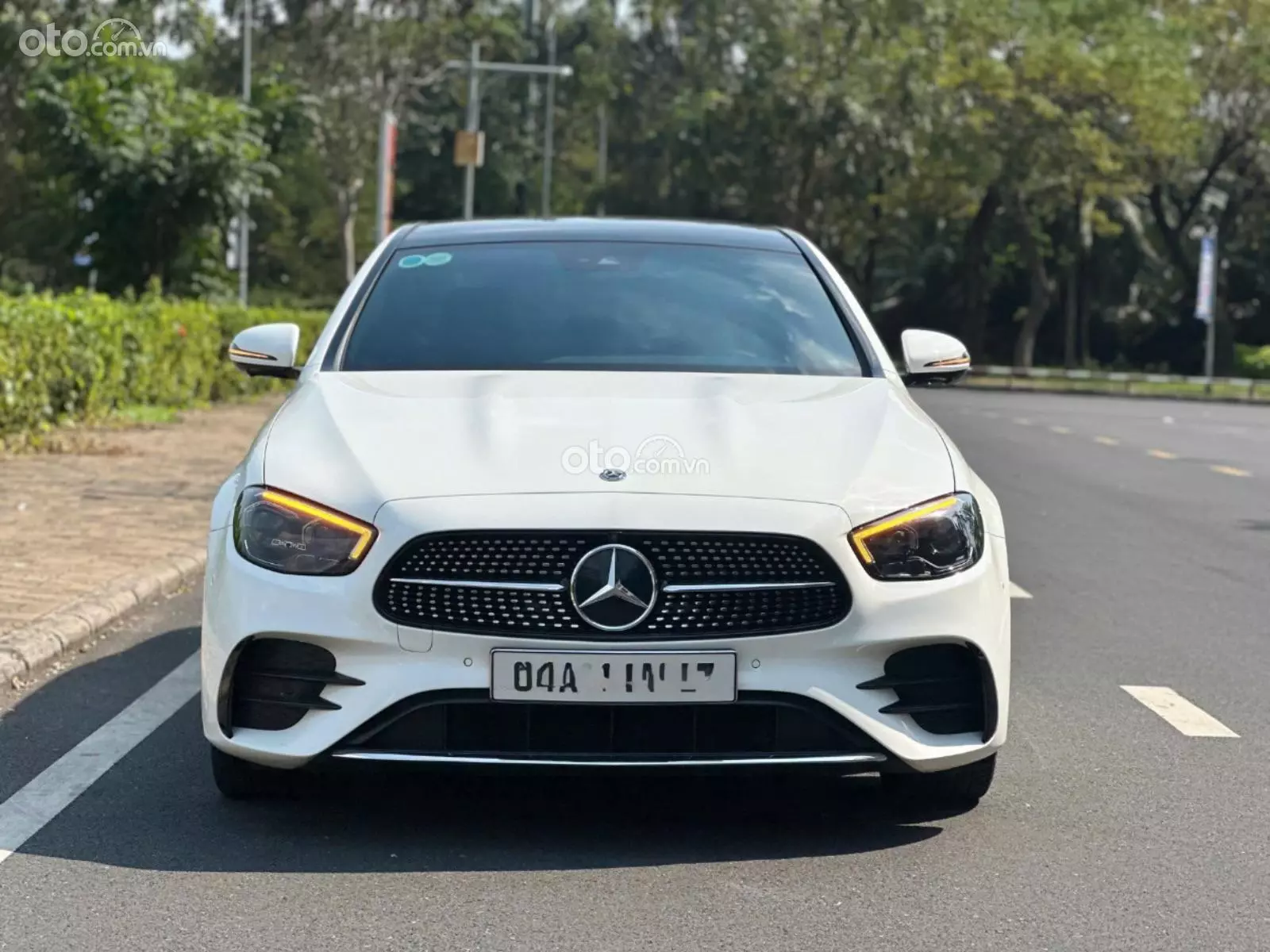2021 Mercedes-Benz E300 AMG