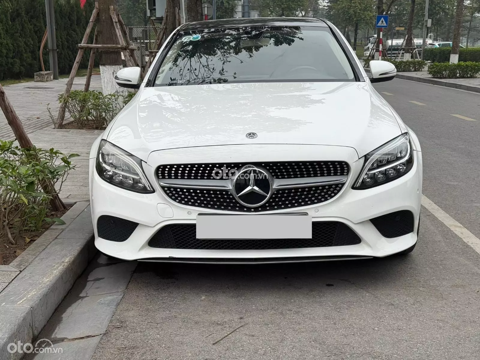 2019 Mercedes-Benz C200 2.0 AT