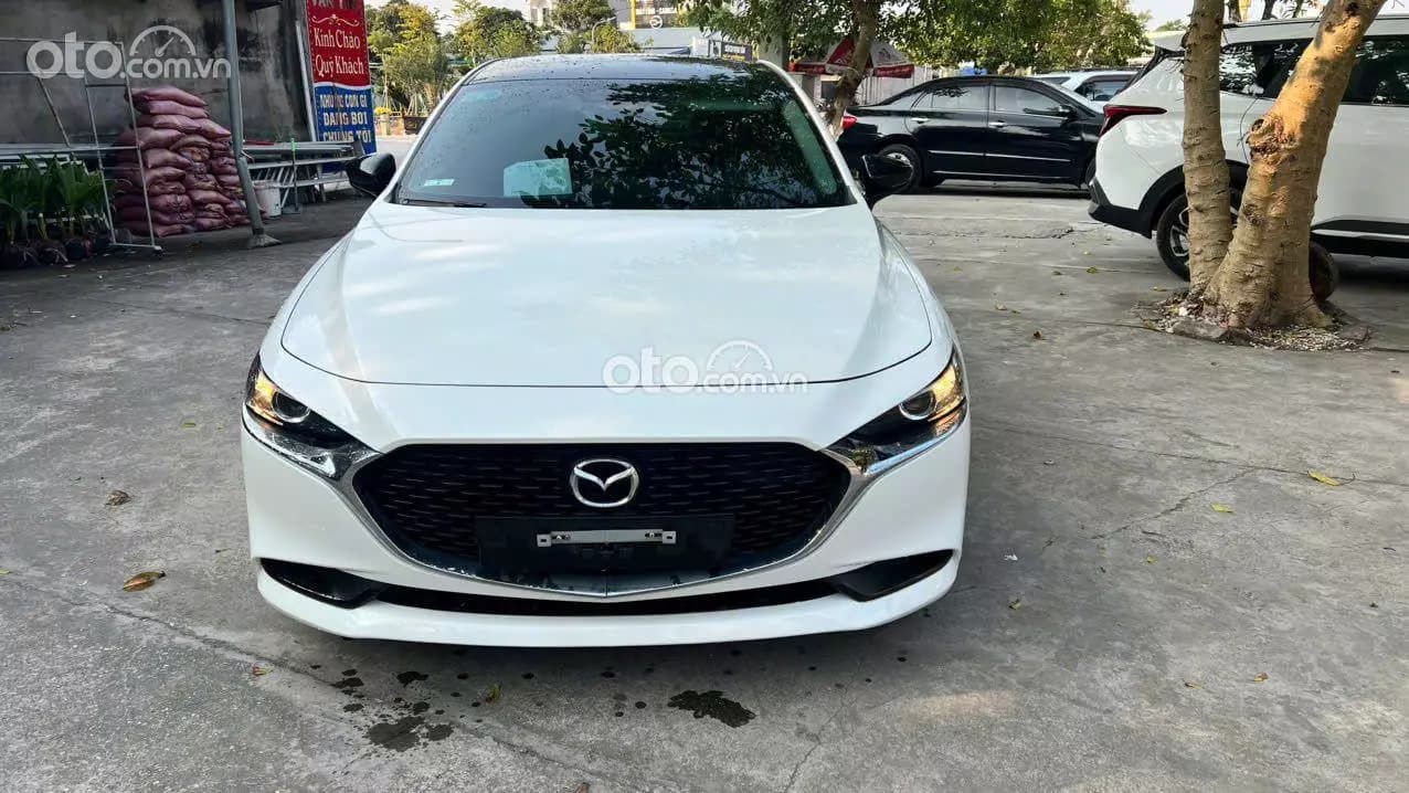 2022 Mazda 3 Sedan 1.5L Deluxe