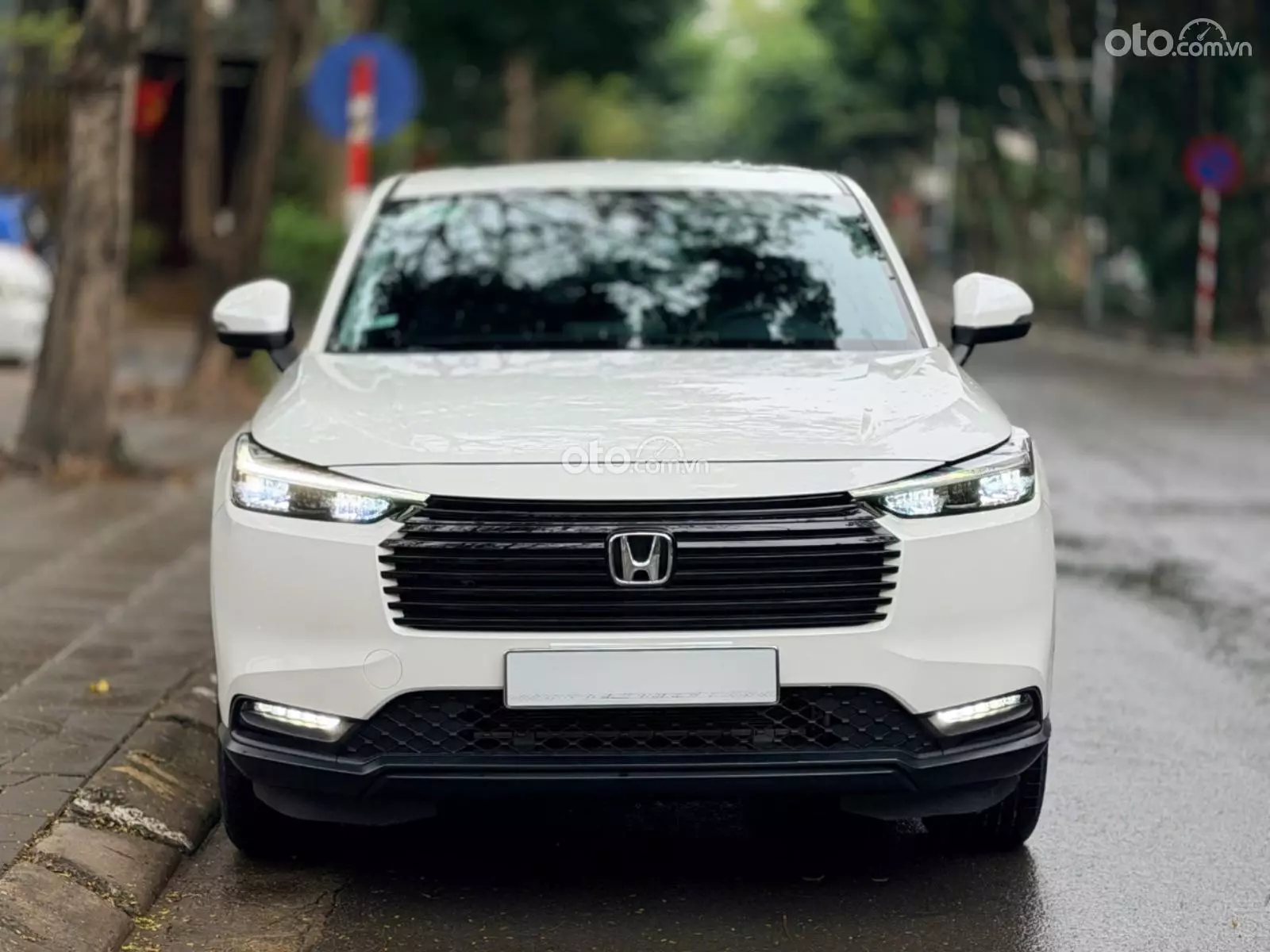2025 Honda HR-V L