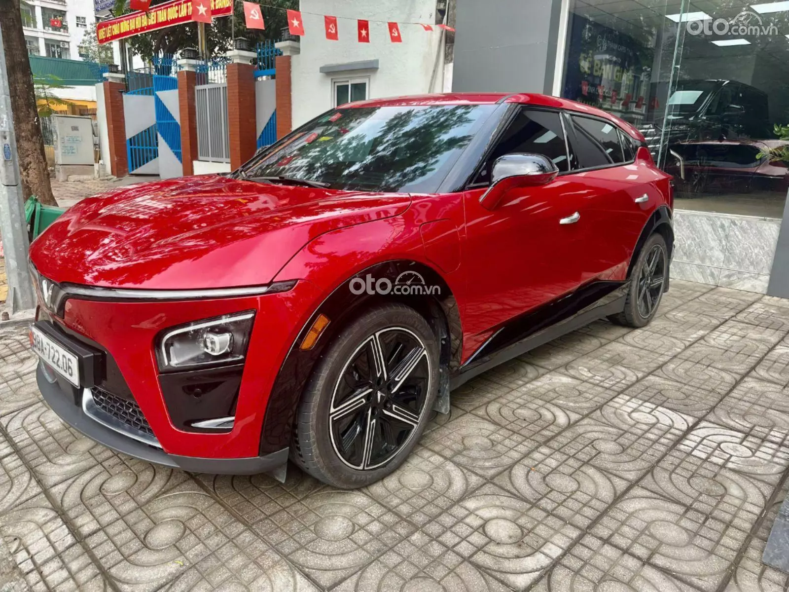 2025 VinFast VF7 Plus
