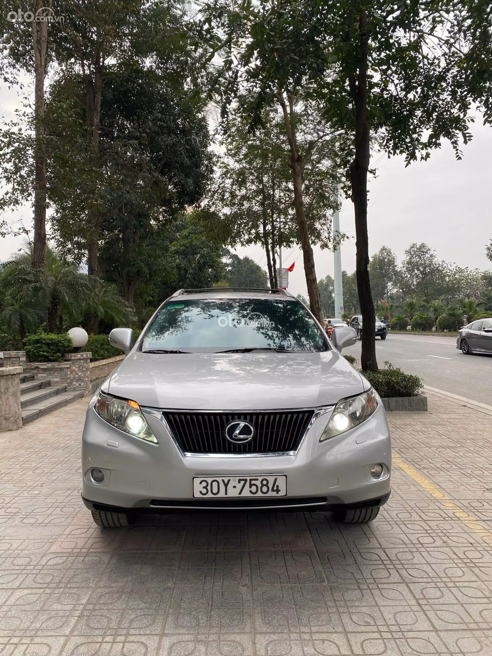 2010 Lexus RX 350 - Image 1