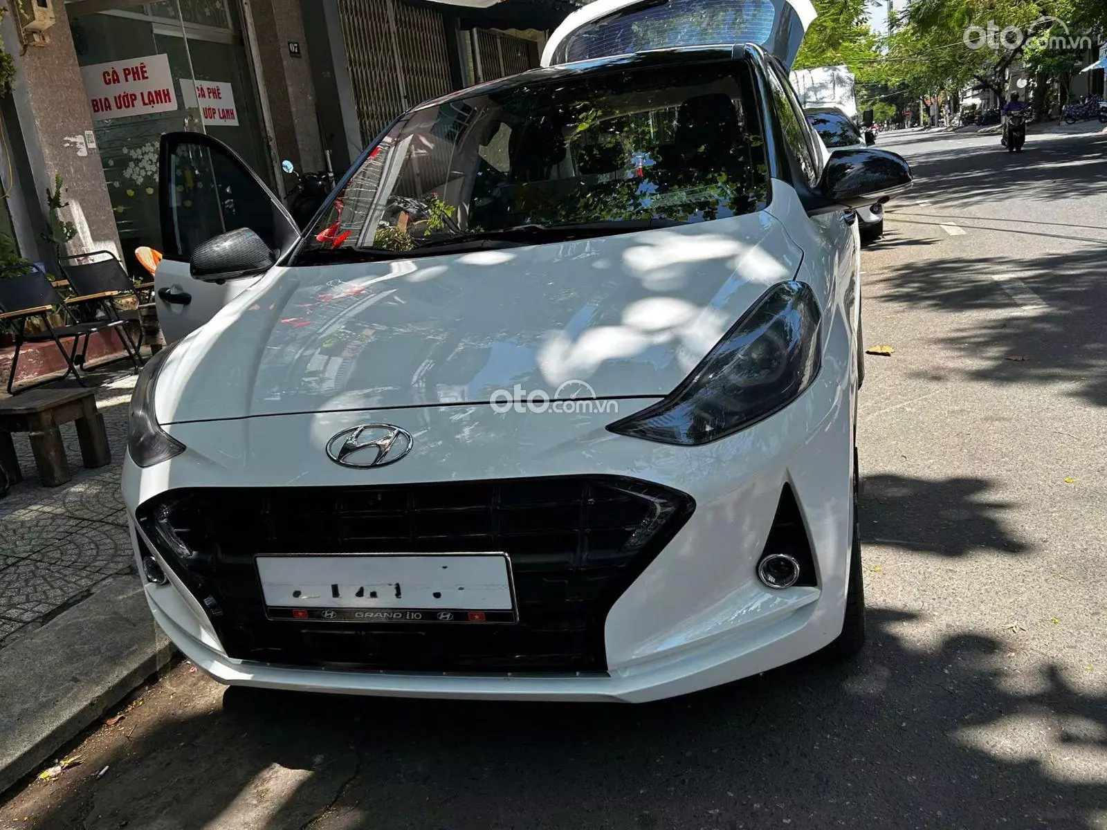 2024 Hyundai Grand i10 Hatchback 1.2 AT
