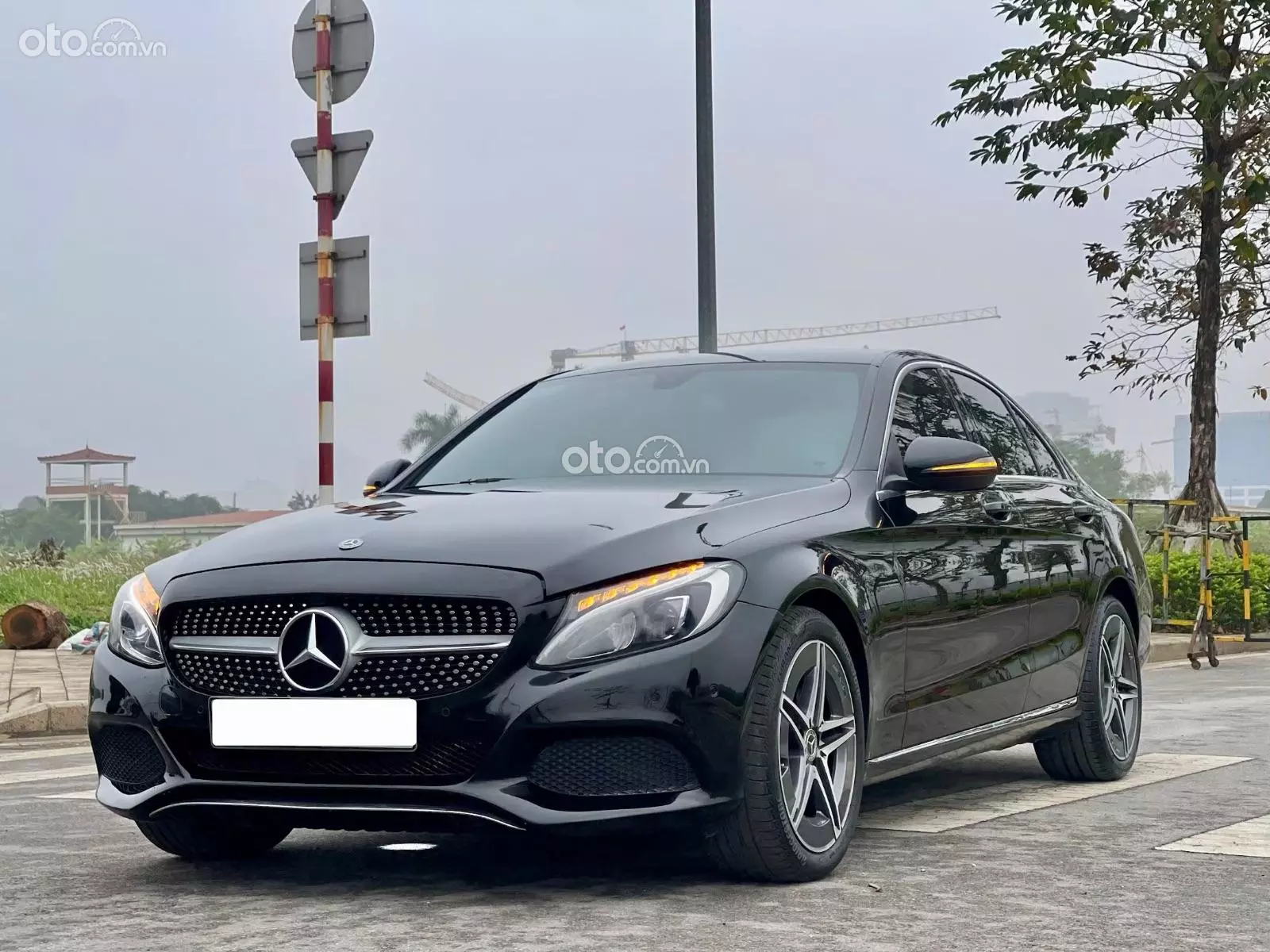2017 Mercedes-Benz C200 2.0 AT