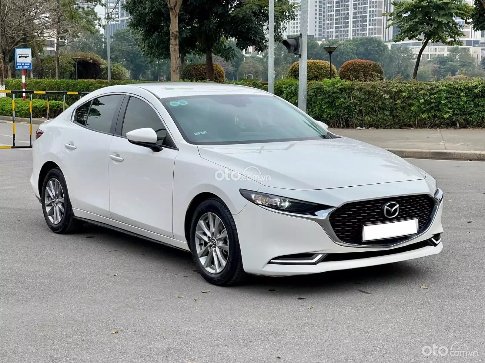 2020 Mazda 3 1.5L Sedan