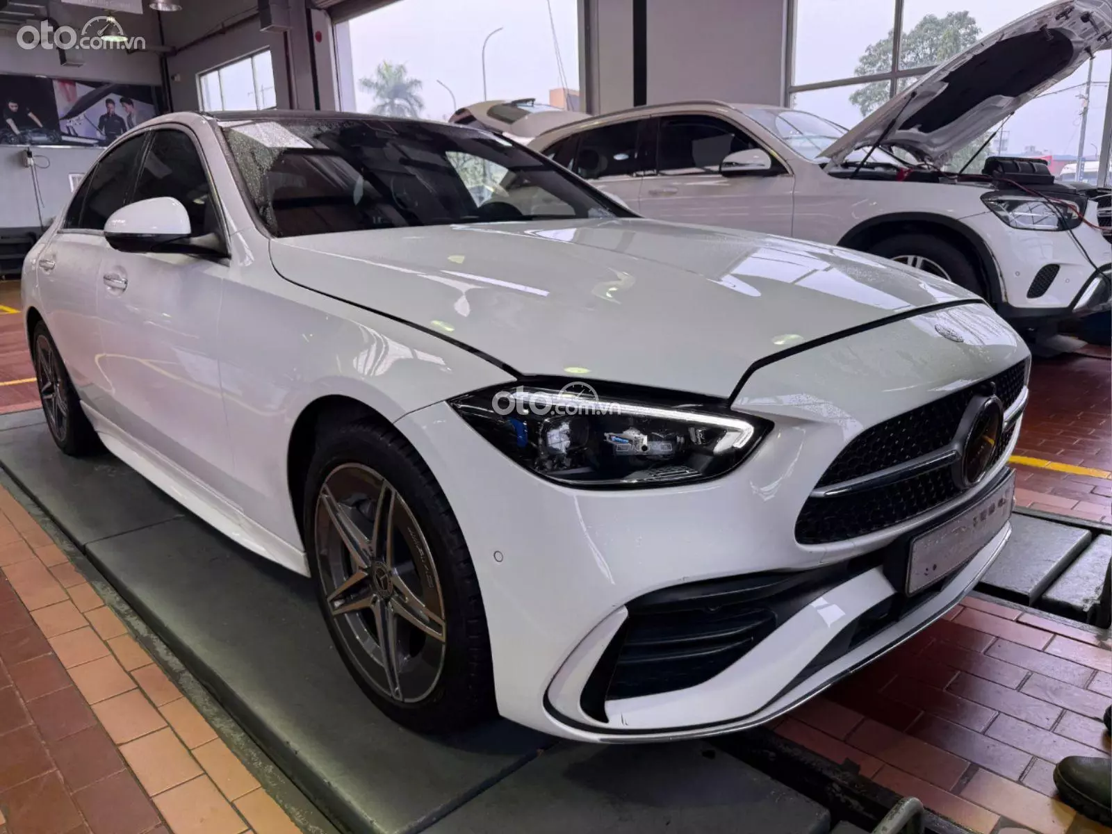 2022 Mercedes-Benz GLC 300 4Matic V1