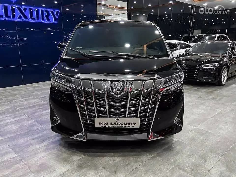 2019 Toyota Alphard Executive Lounge