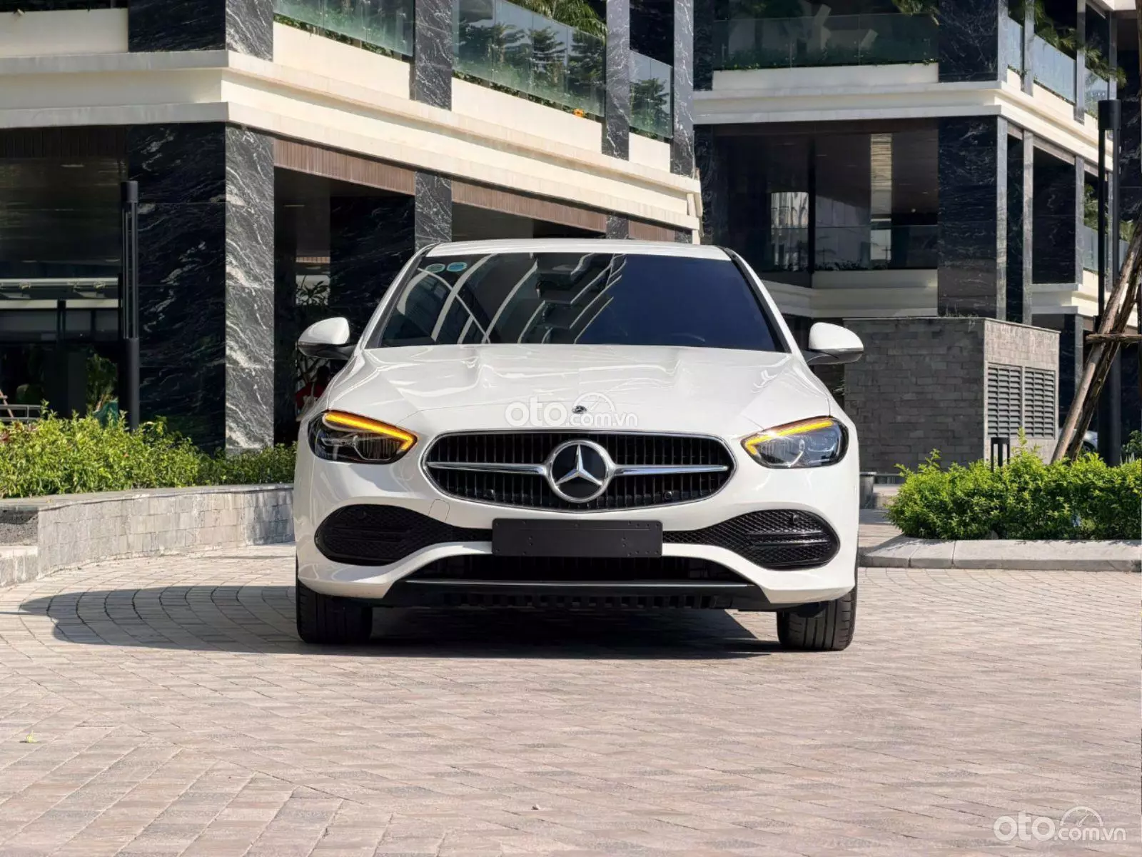 2022 Mercedes-Benz C200 Avantgarde