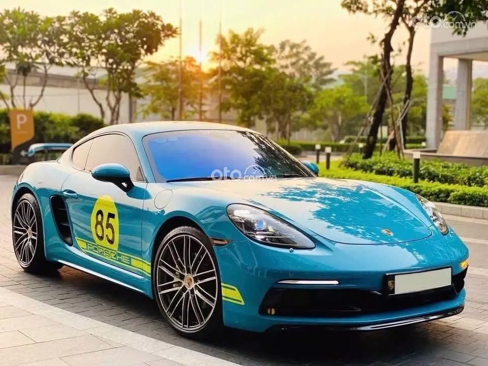 2021 Porsche 718 cayman