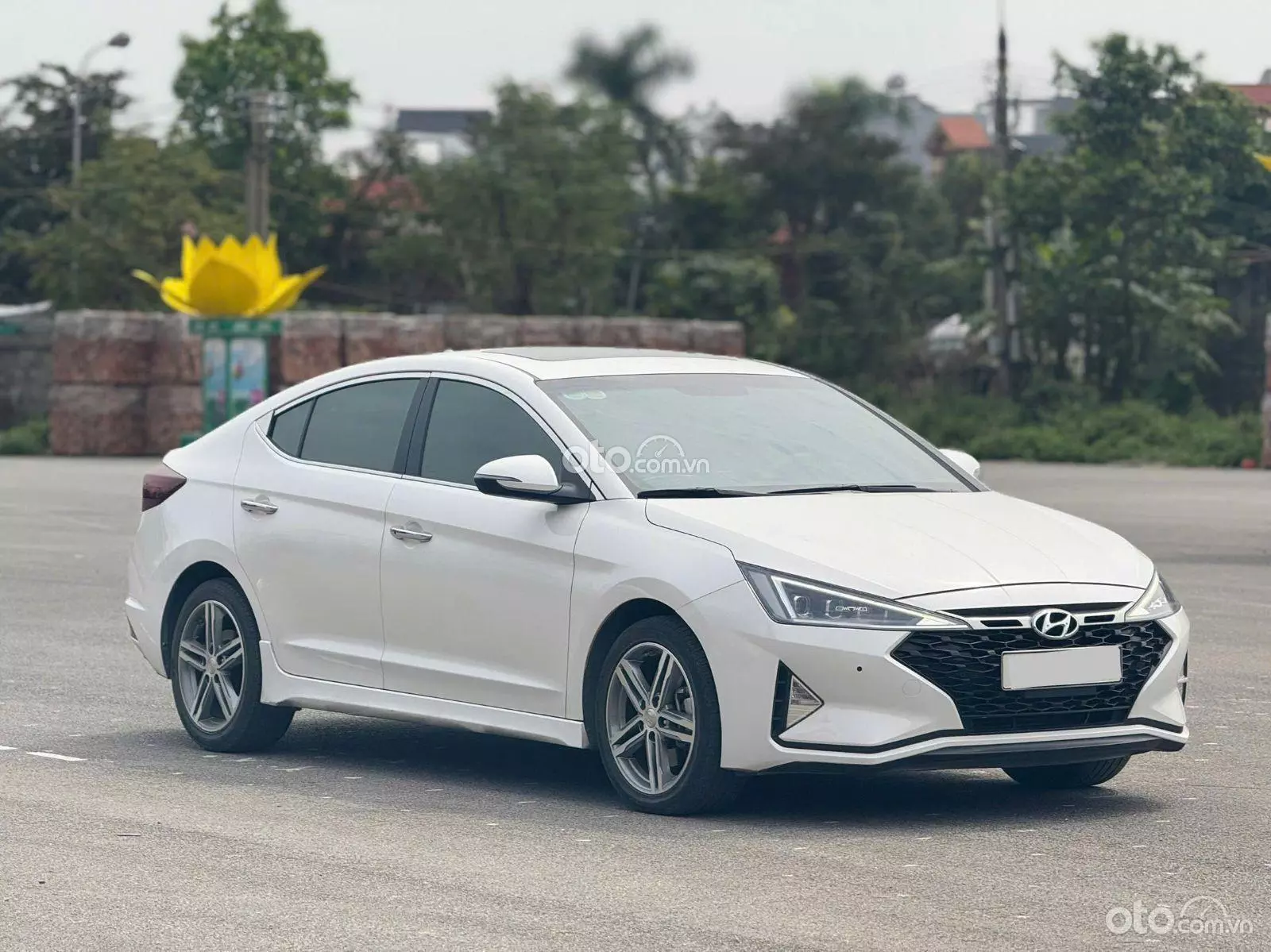 2019 Hyundai Elantra Sport 1.6