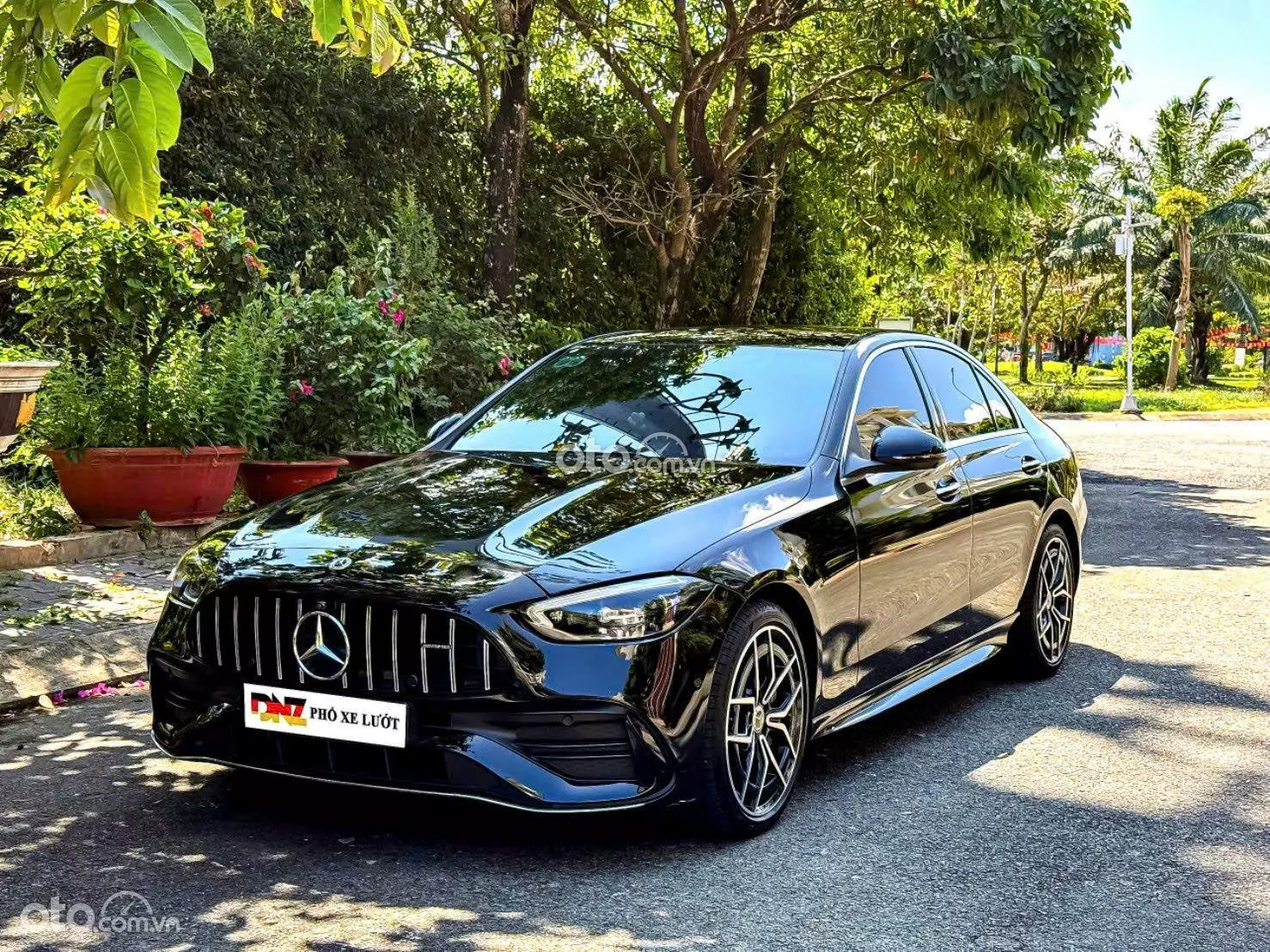 2023 Mercedes-Benz C300 AMG - Image 1