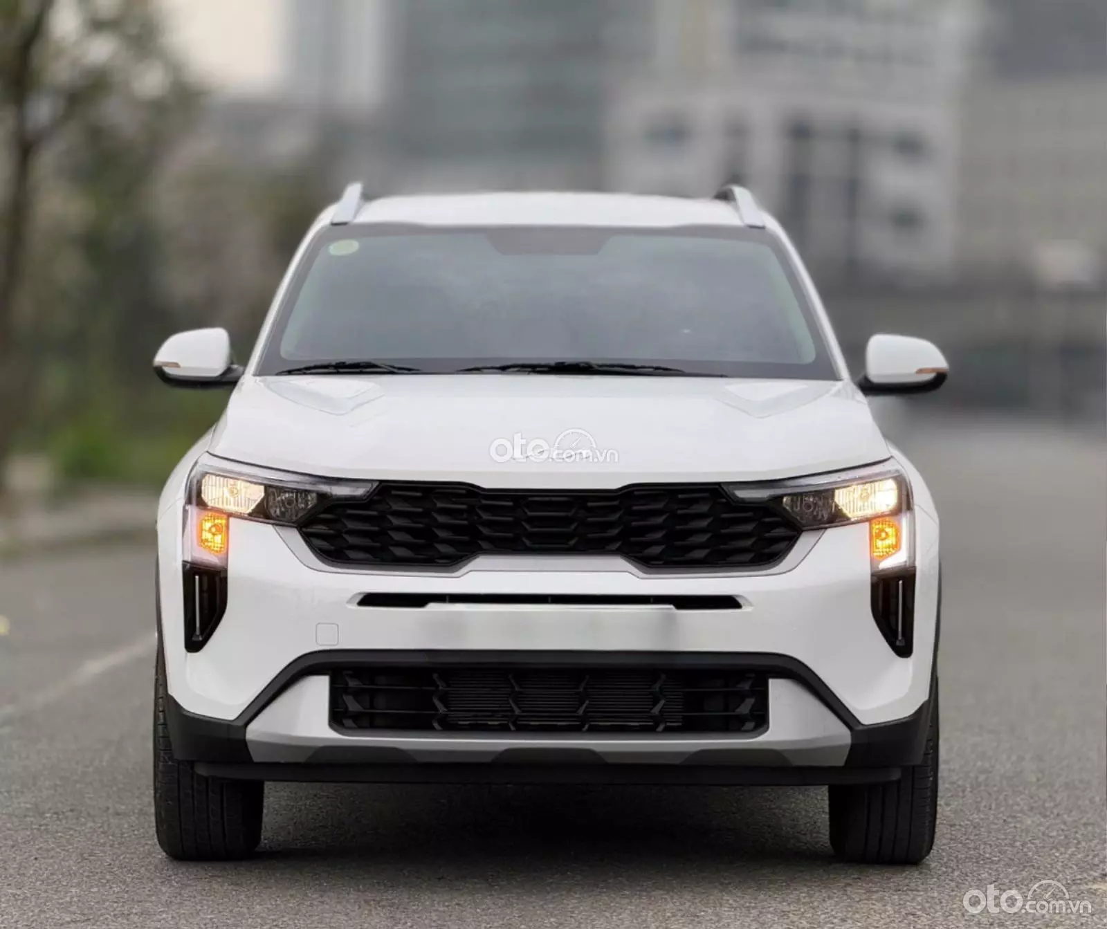2026 Kia Sonet 1.5 Deluxe - Image 1