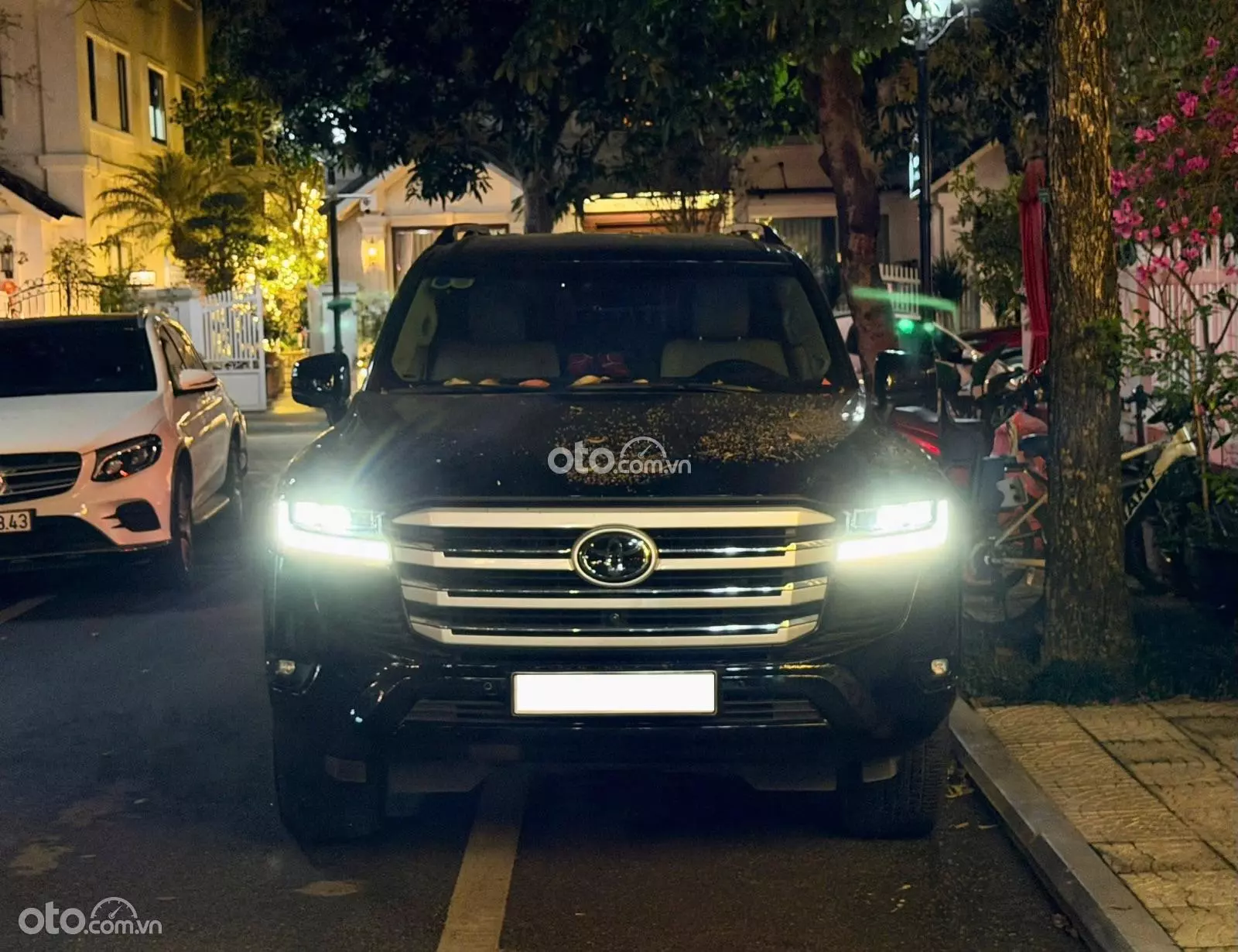 2024 Toyota Land Cruiser VXS V8 5.7L