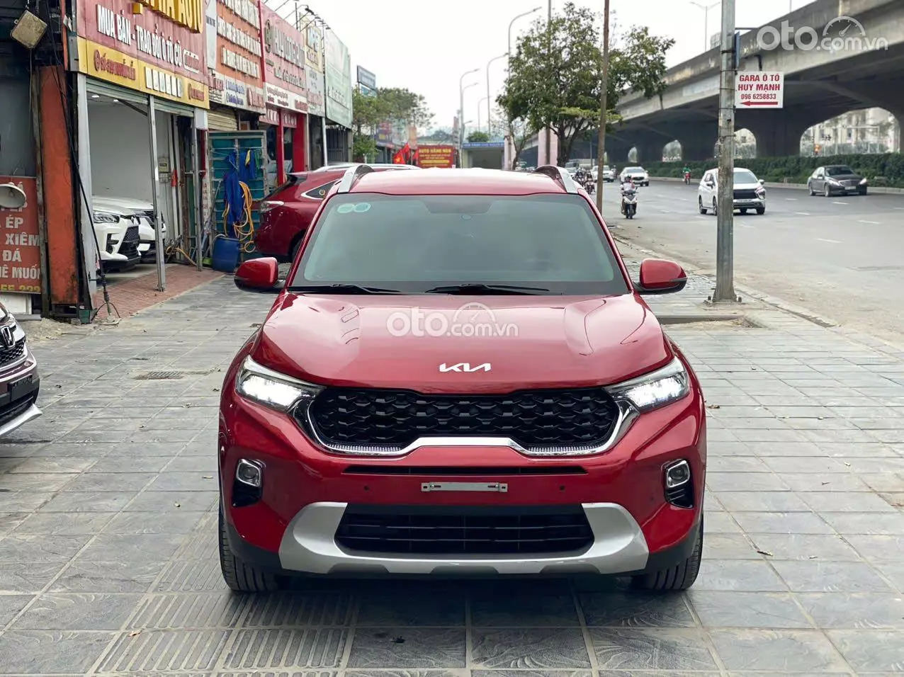 2022 Kia Sonet 1.5 Luxury