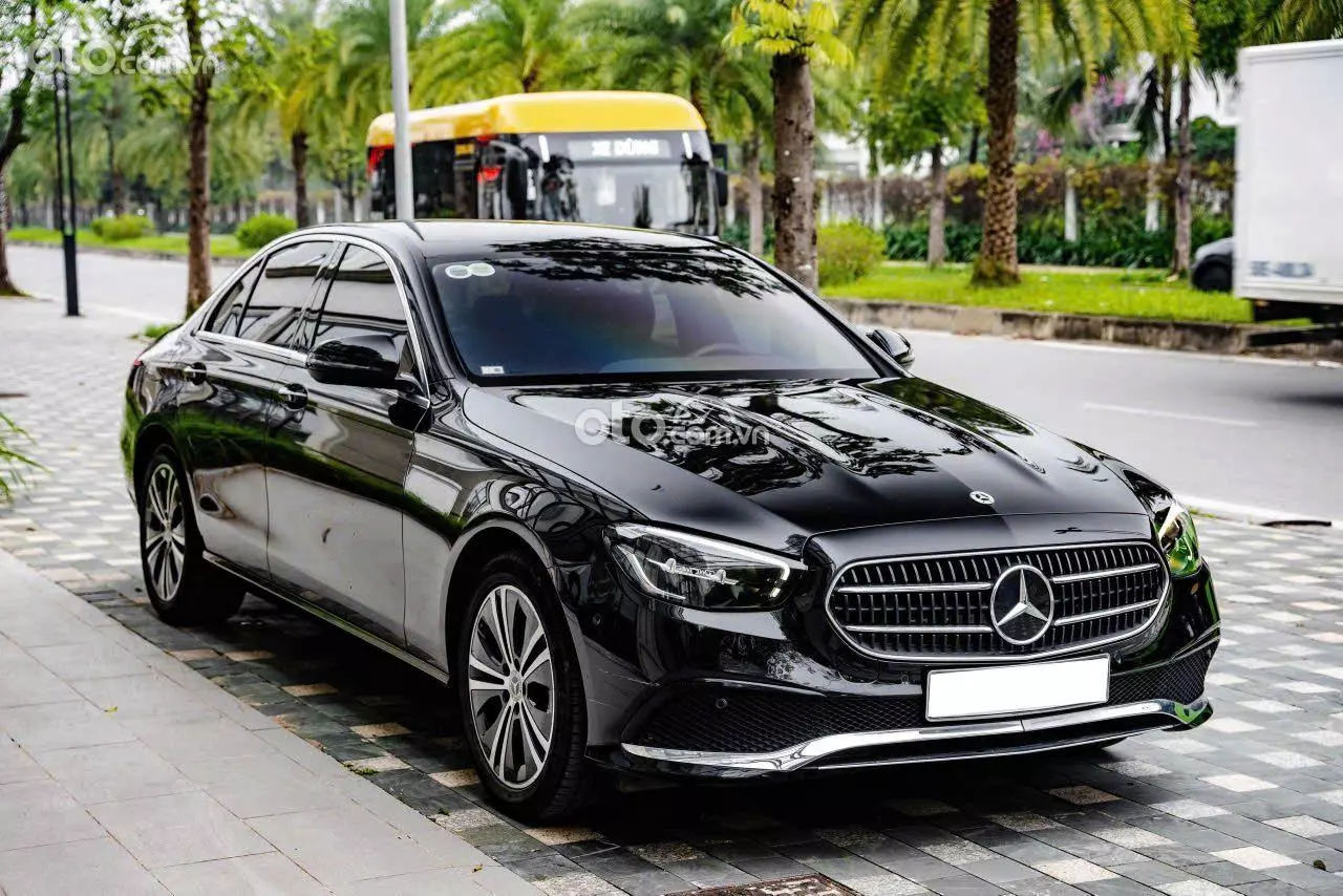 2021 Mercedes-Benz E180 1.5 I4